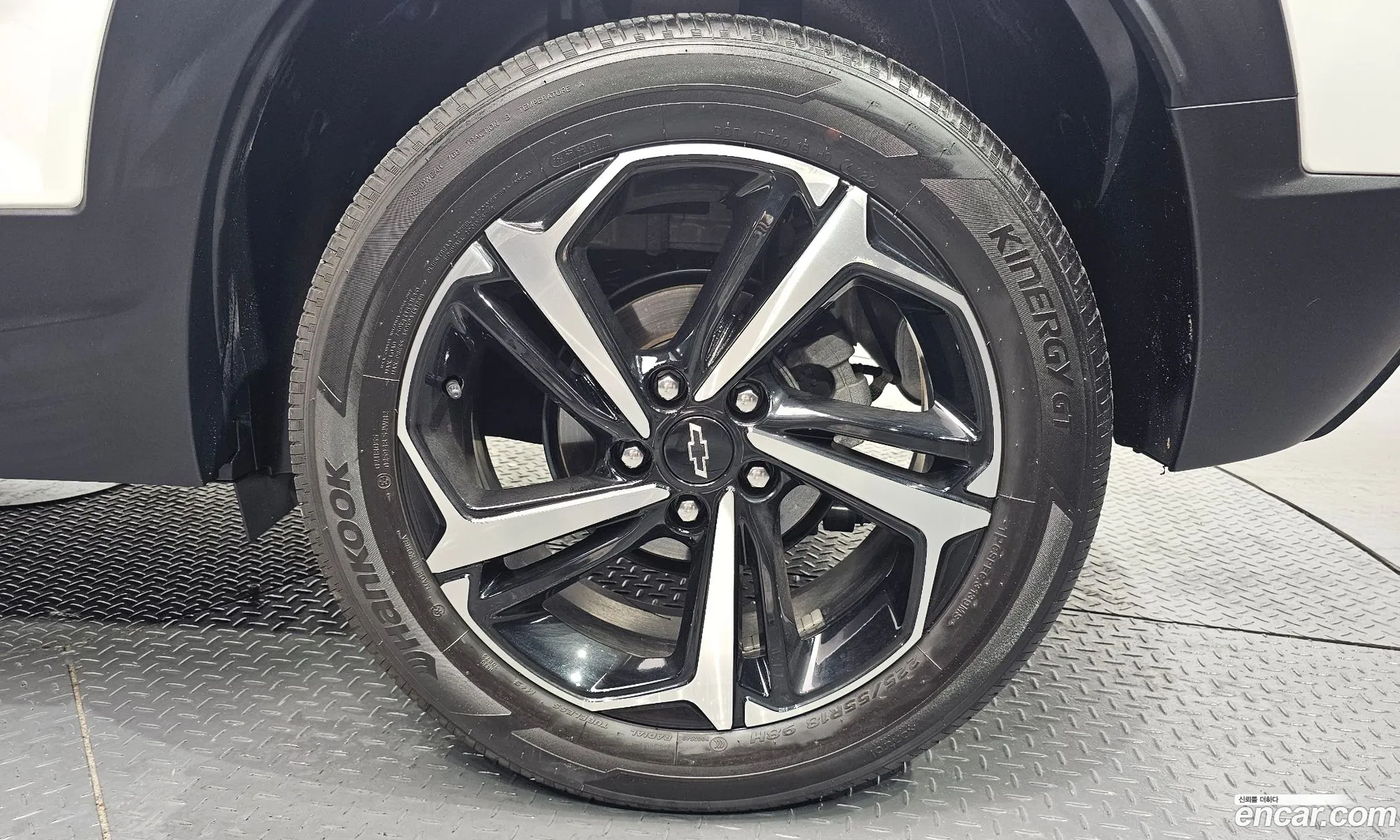Chevrolet (GM Daewoo) Trailblazer 2022 — 6