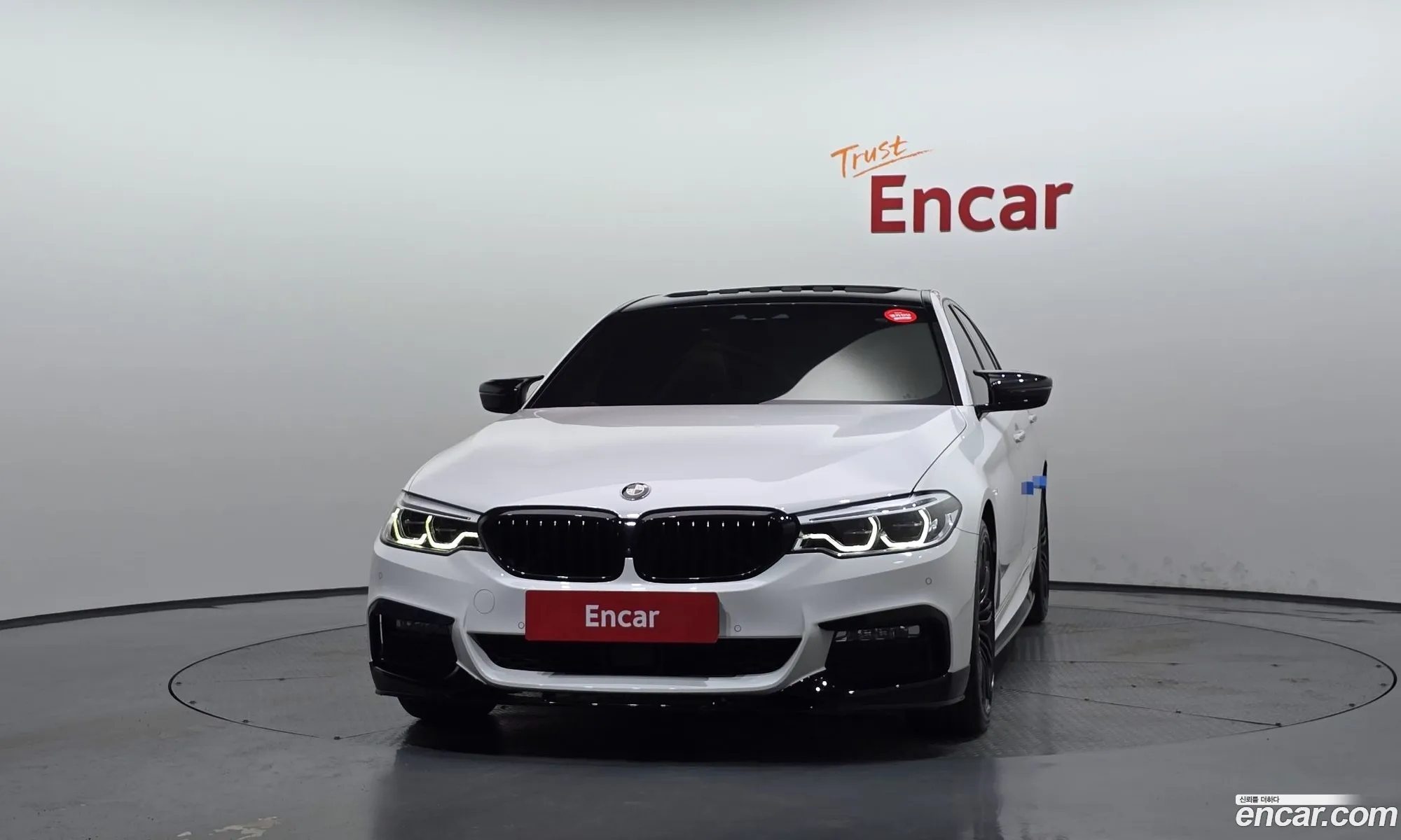BMW 5 Series 2018 WBAJB5106JB195132 — 31