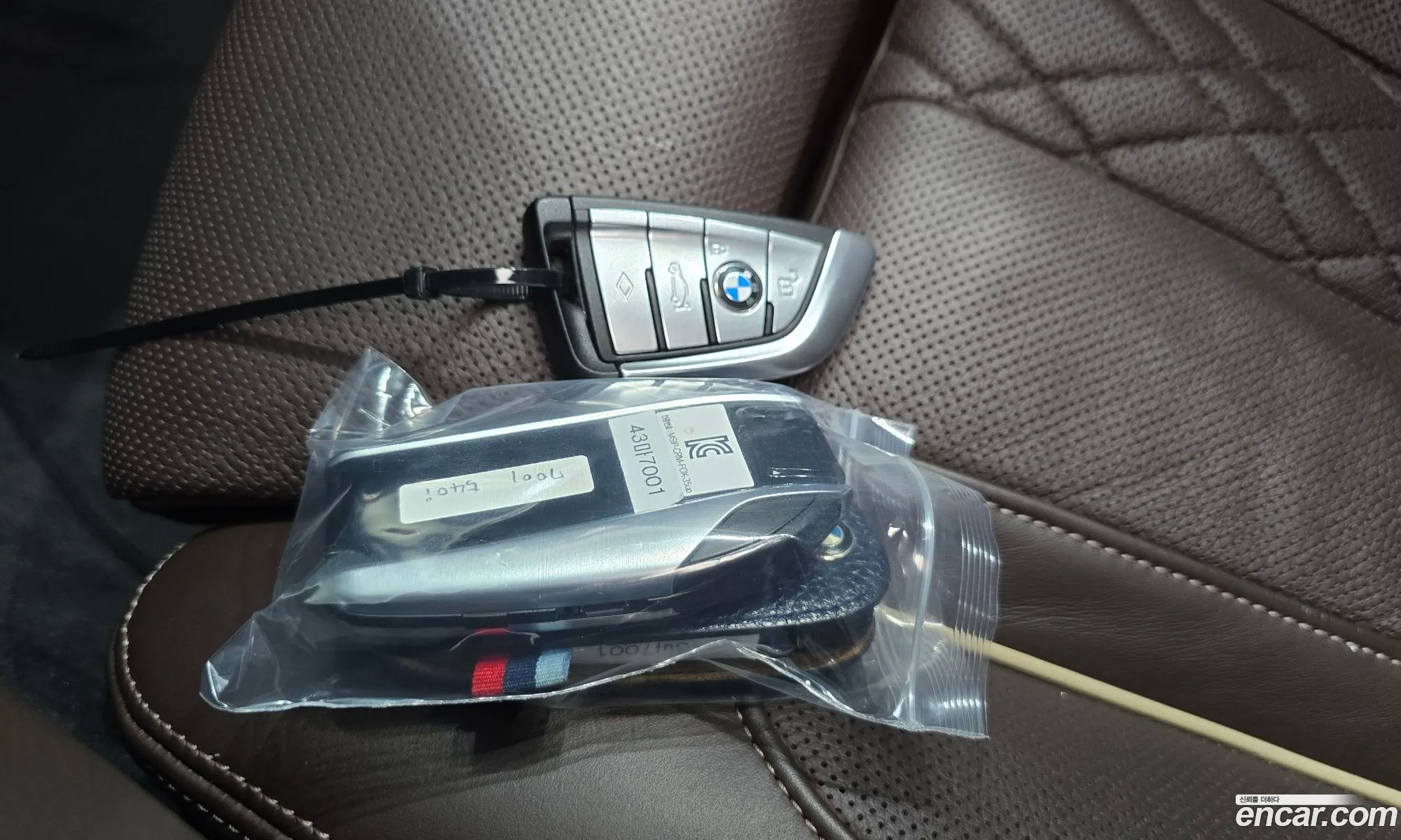 BMW 5 Series 2018 WBAJB5106JB195132 — 25