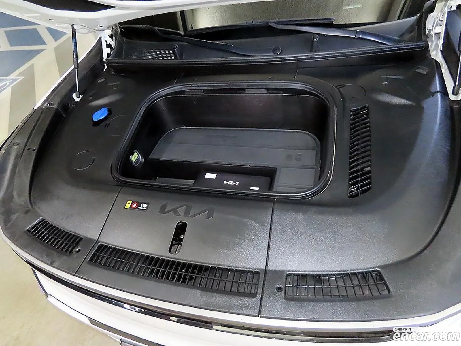 Kia EV9 2023 — 15