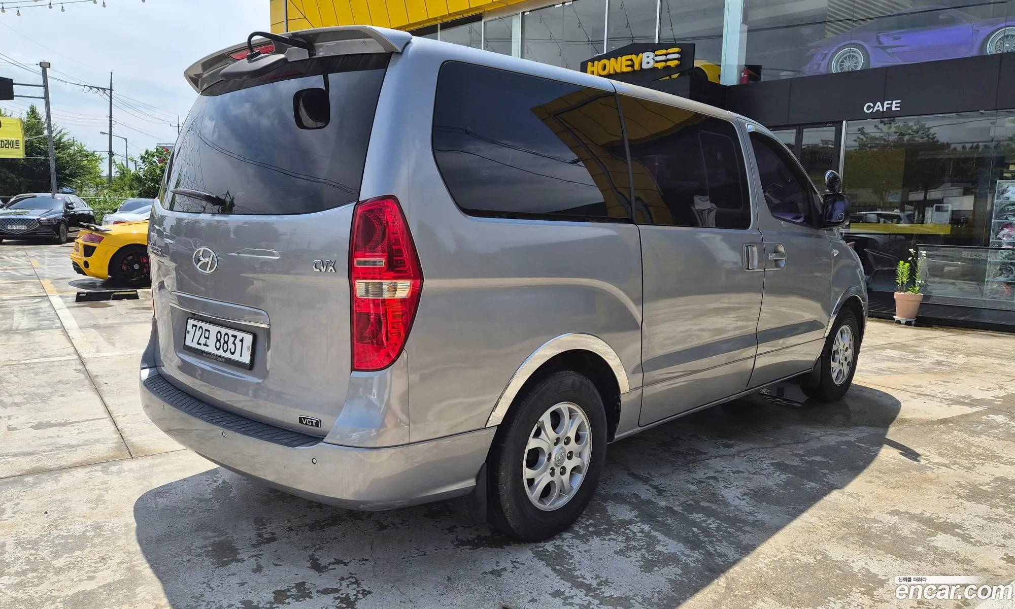 Hyundai Grand Starex 2013 — 15