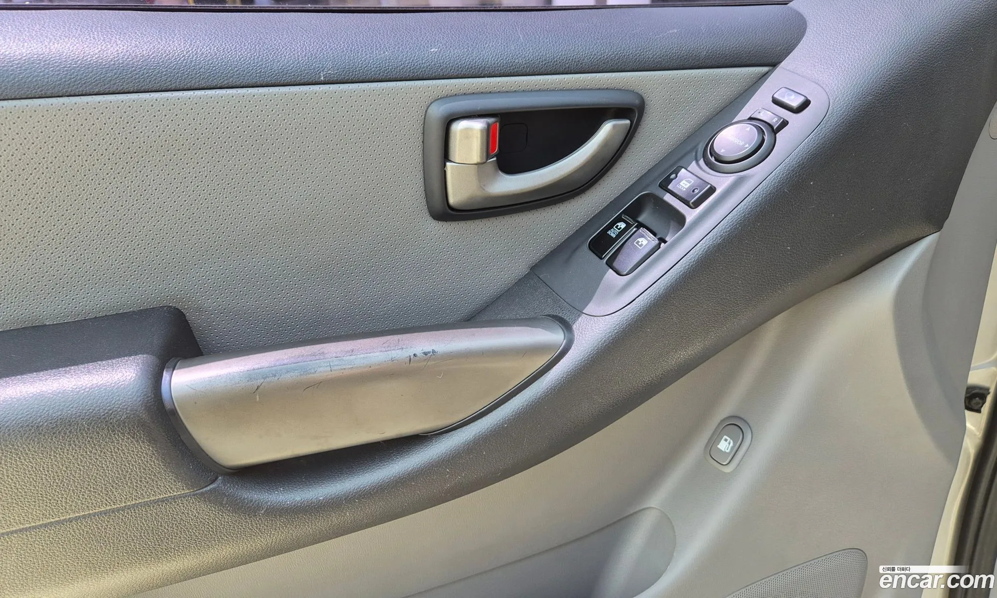 Hyundai Grand Starex 2013 — 2