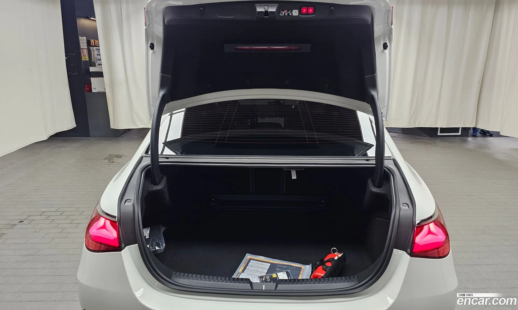 Mercedes-Benz E-Class W214 2025 — 2