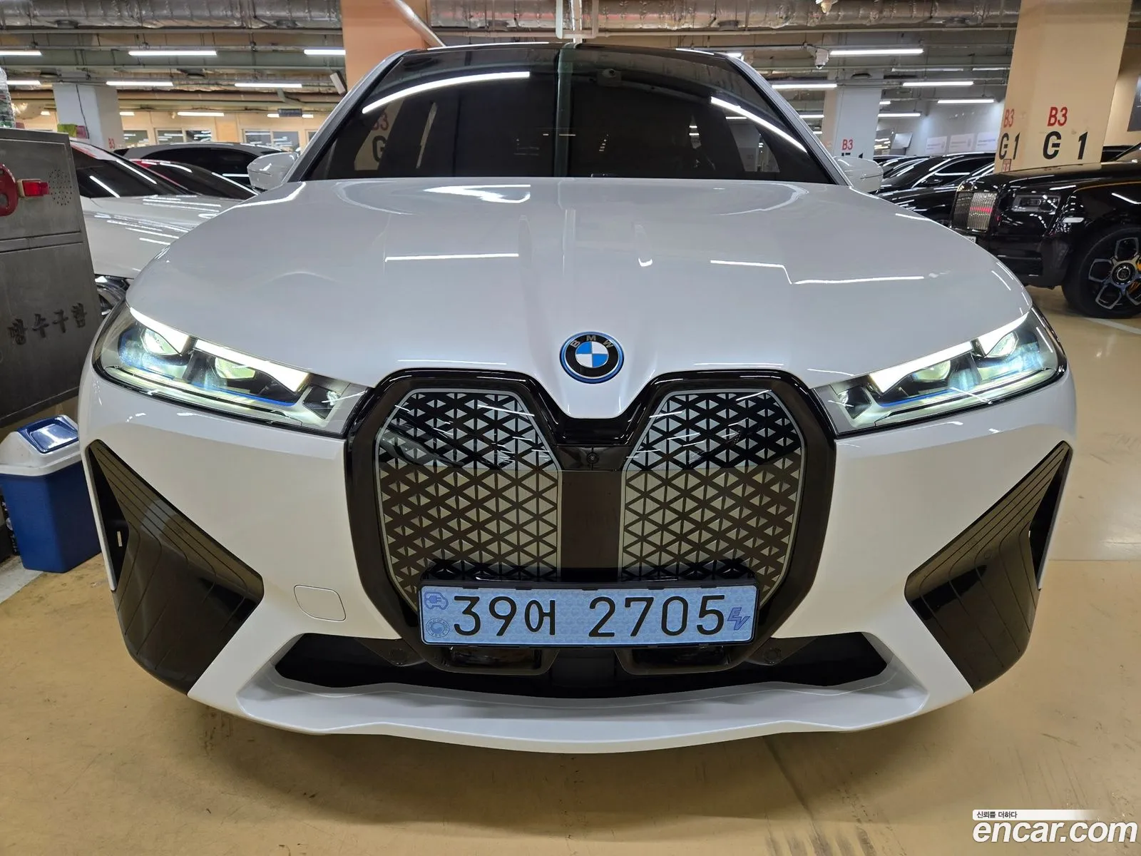 BMW iX 2025 — 19