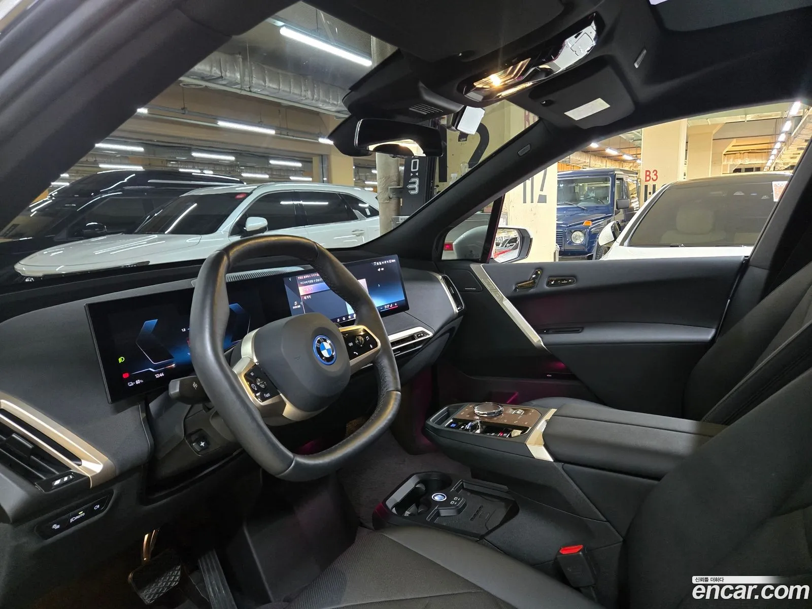 BMW iX