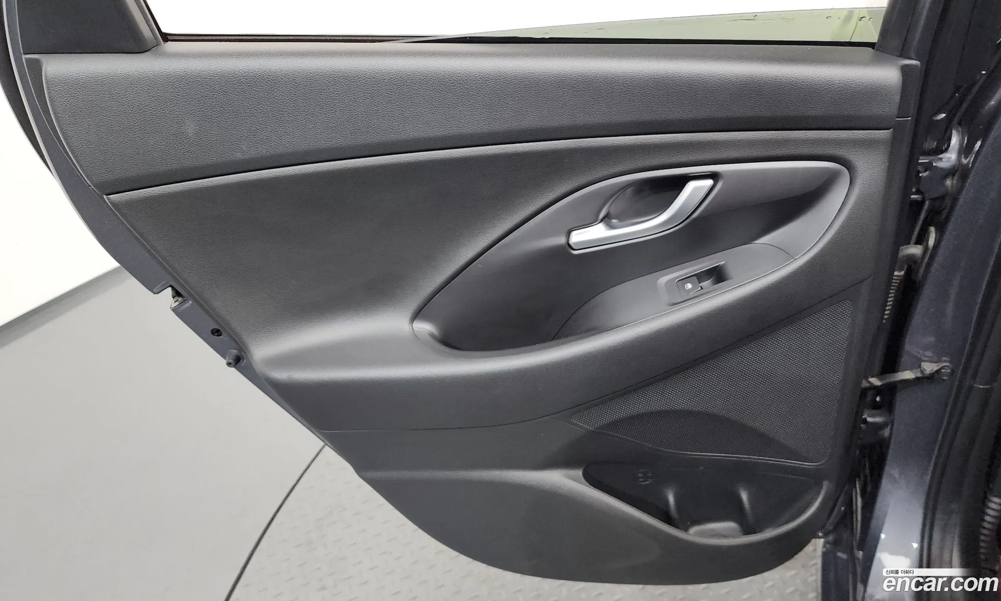 Hyundai i30 2017 — 32