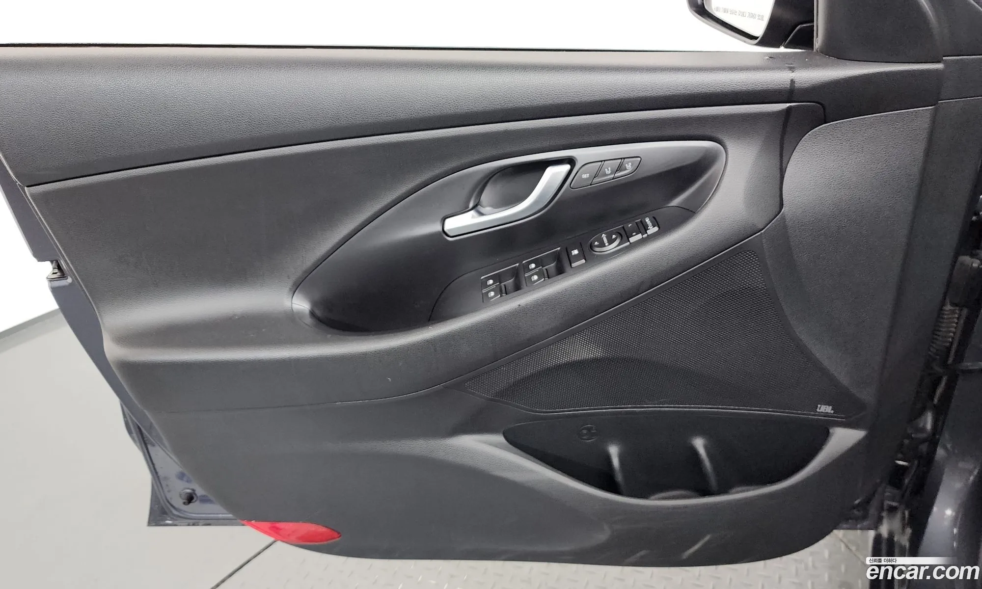 Hyundai i30 2017 — 11