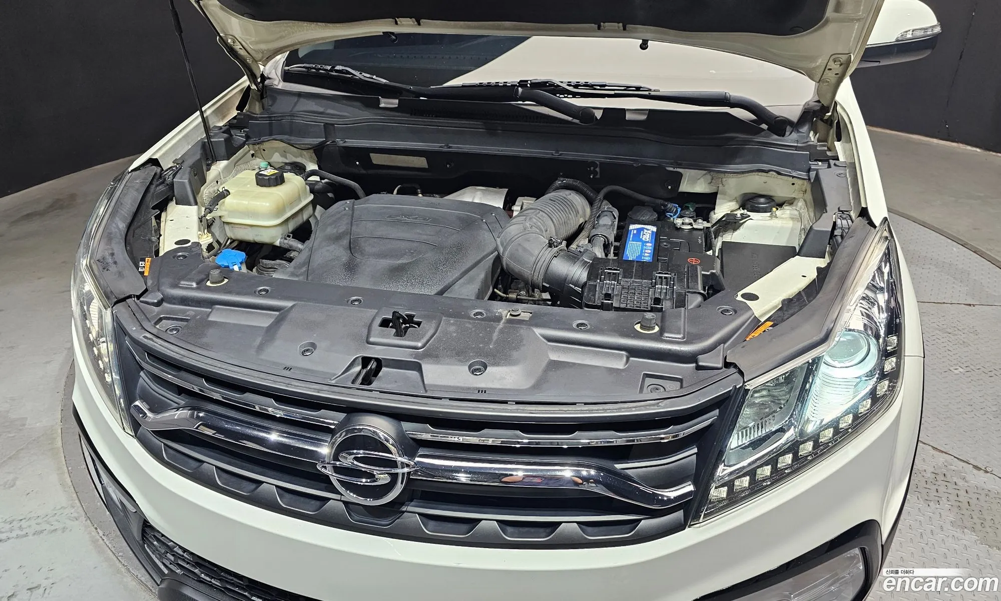 KG Mobility (SsangYong) Style Korando C 2017 — 19