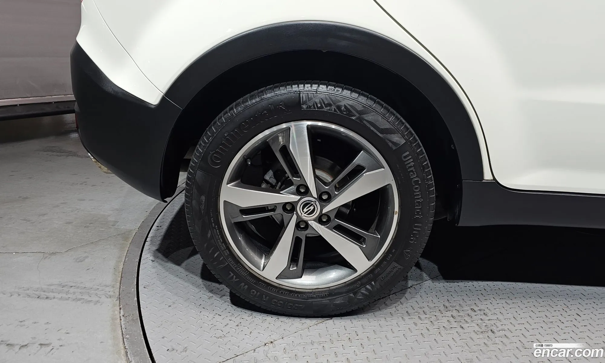 KG Mobility (SsangYong) Style Korando C 2017 — 6