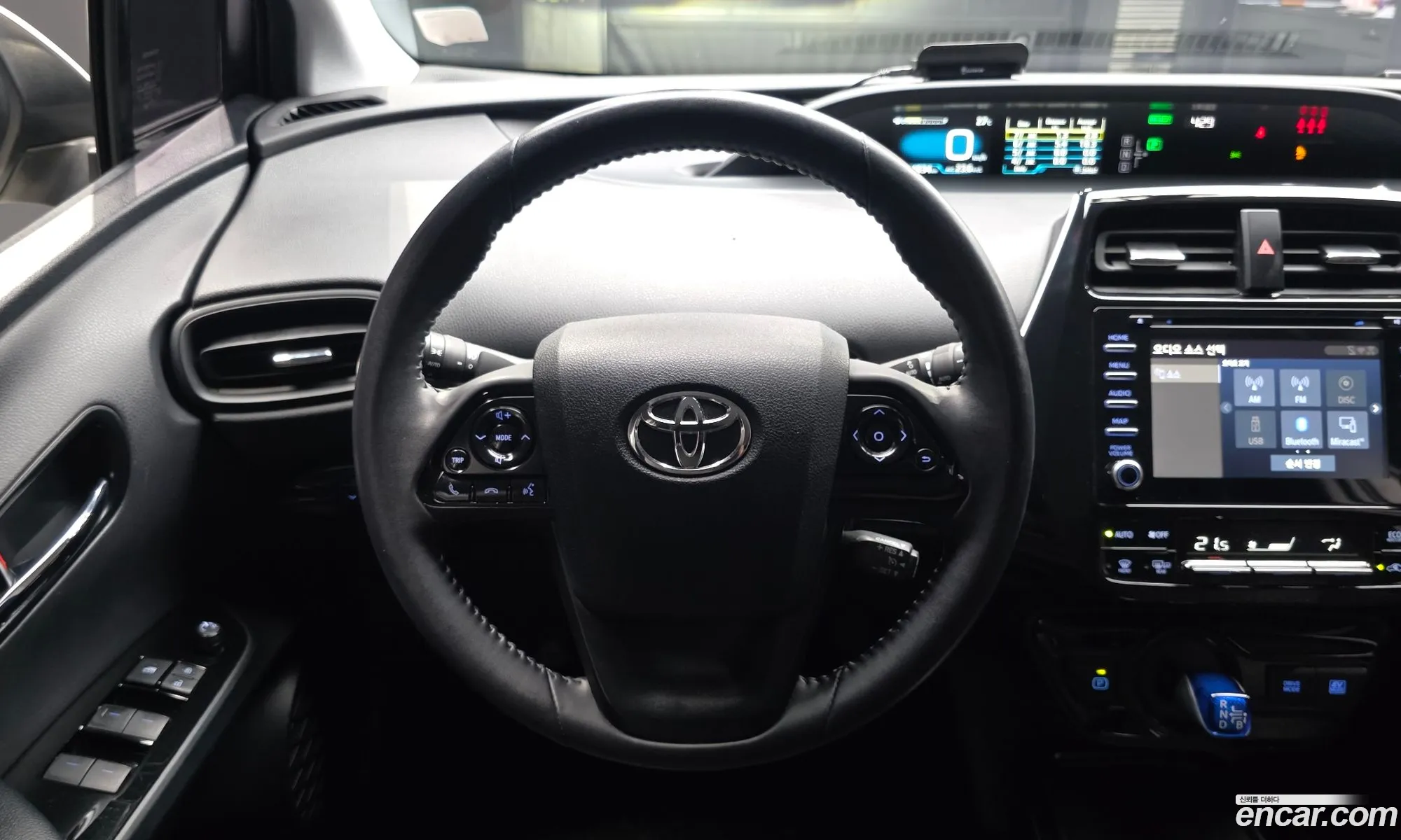 Toyota Prius 2019 JTDKARFU0K3100511 — 6