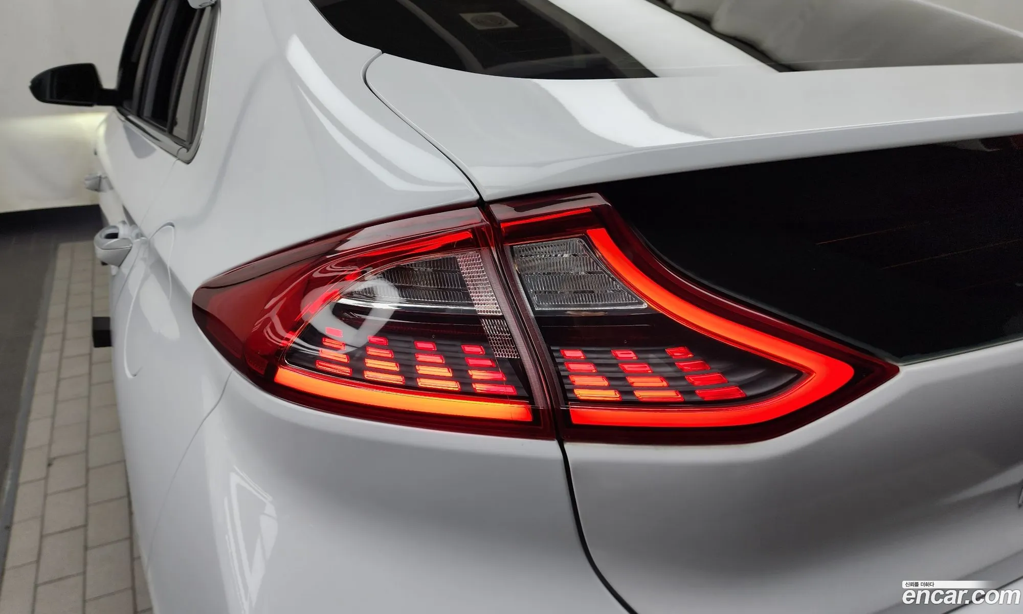 Hyundai Ioniq Electric