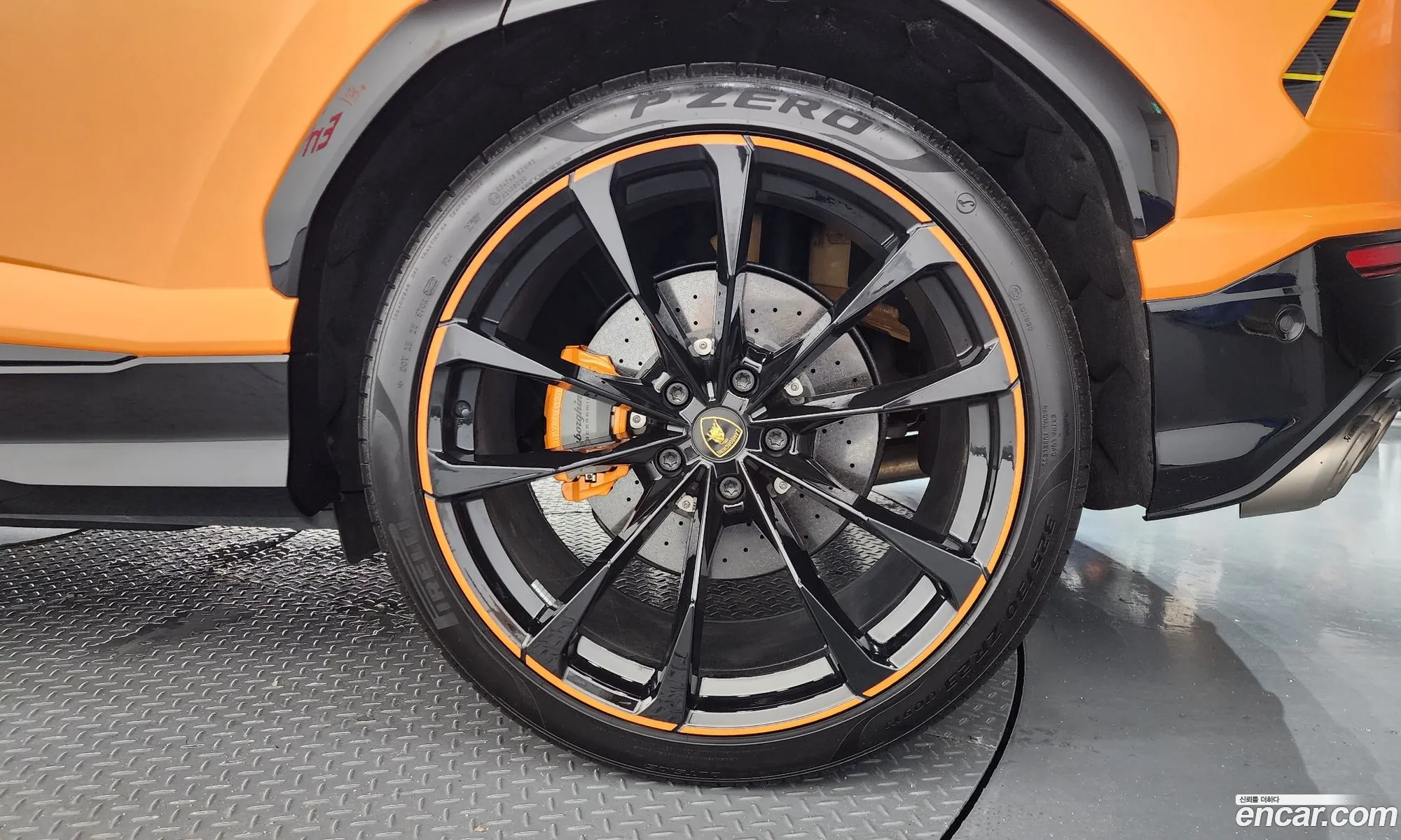 Lamborghini Urus 2022 — 14