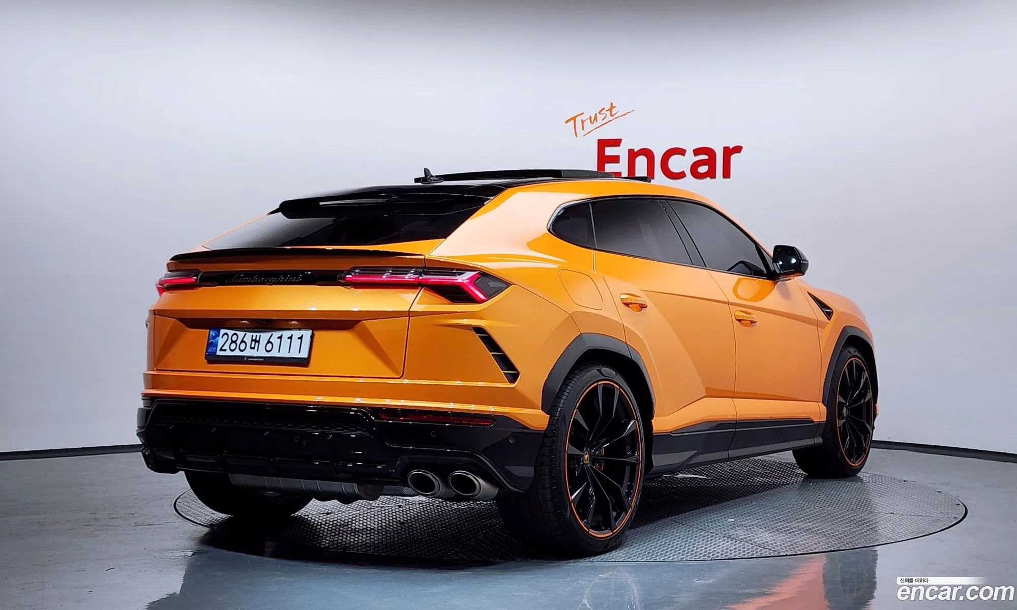 Lamborghini Urus 2022 — 36