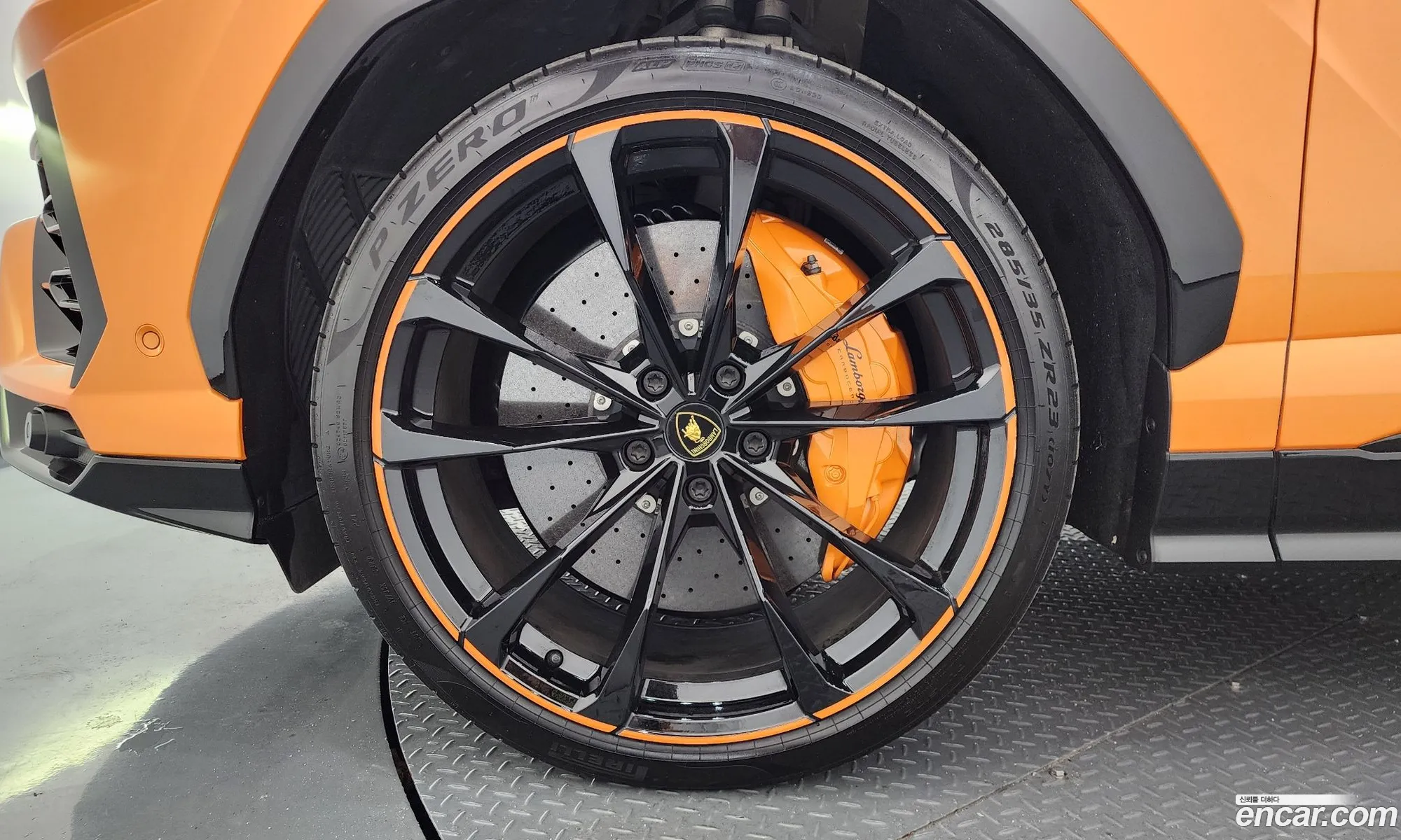 Lamborghini Urus 2022 — 5