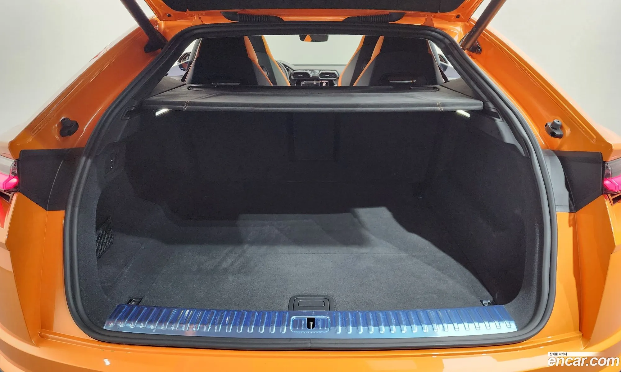 Lamborghini Urus 2022 — 32