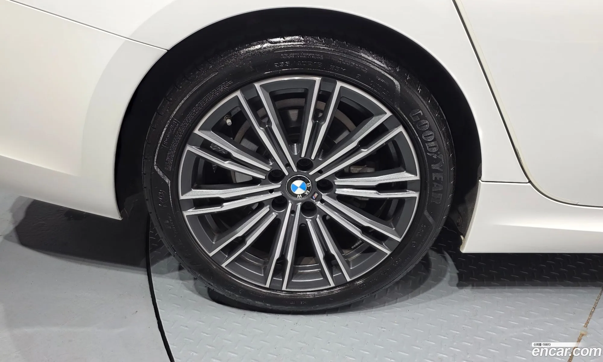 BMW 3 Series 2021 — 13