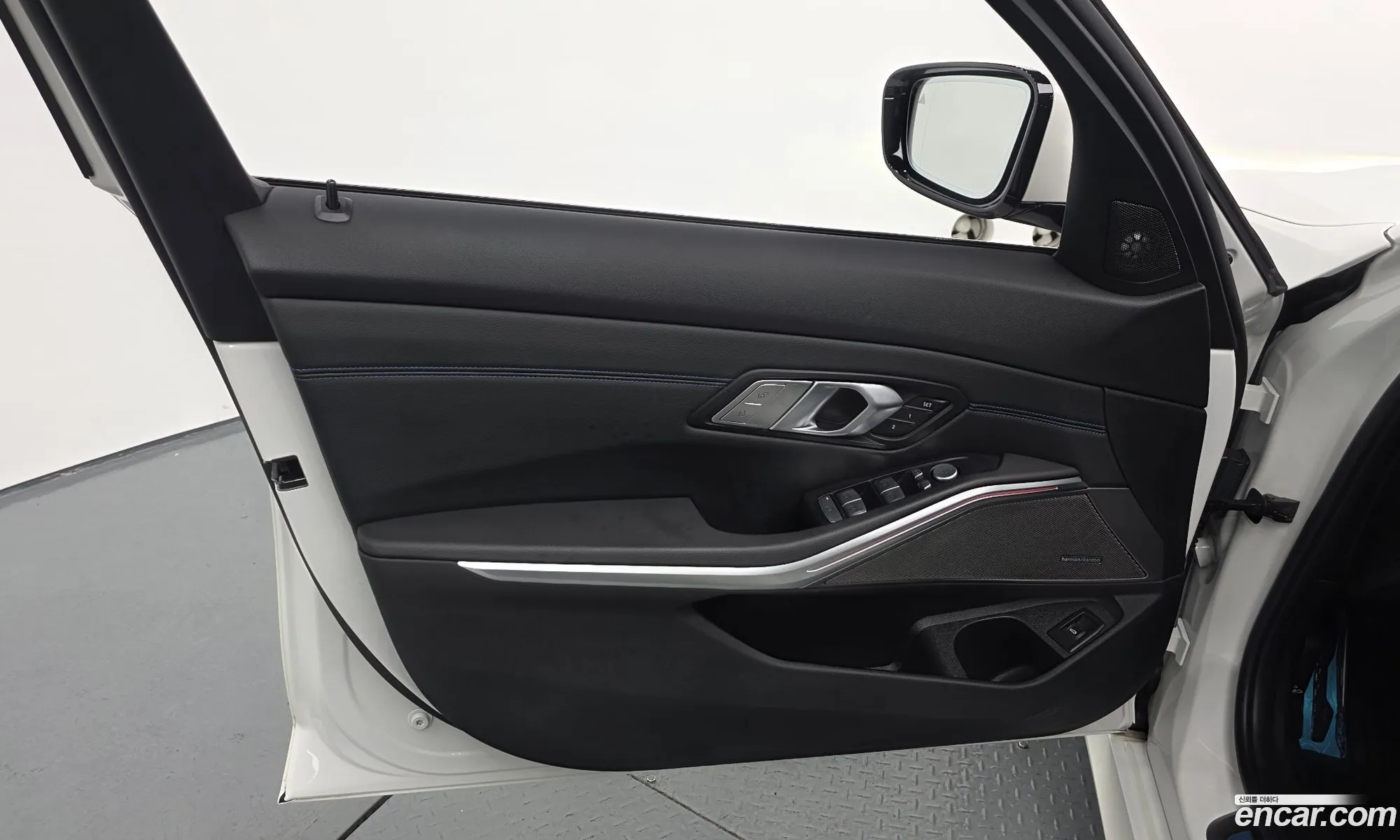 BMW 3 Series 2021 — 22
