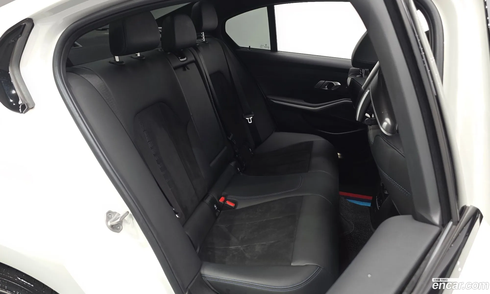 BMW 3 Series 2021 — 9