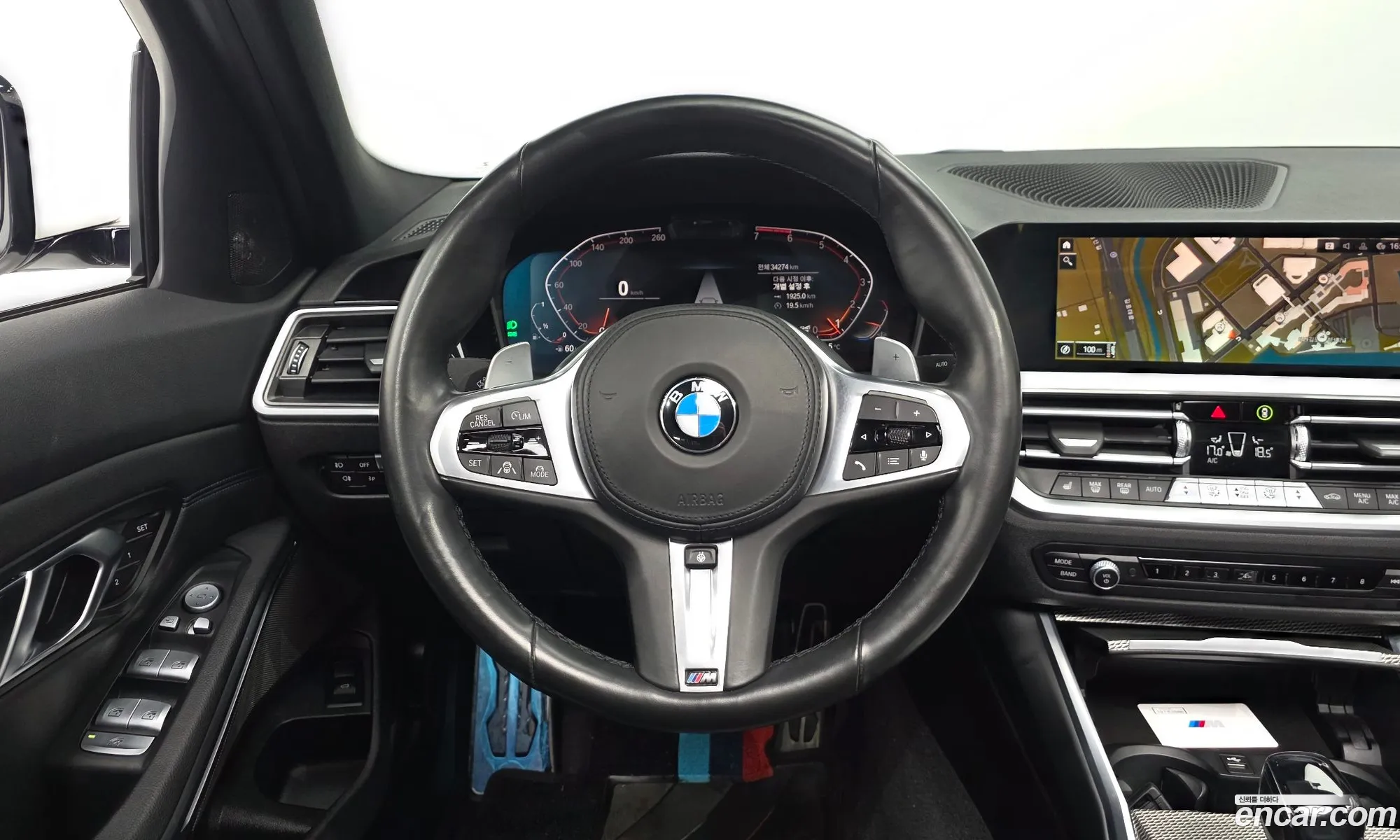 BMW 3 Series 2021 — 3