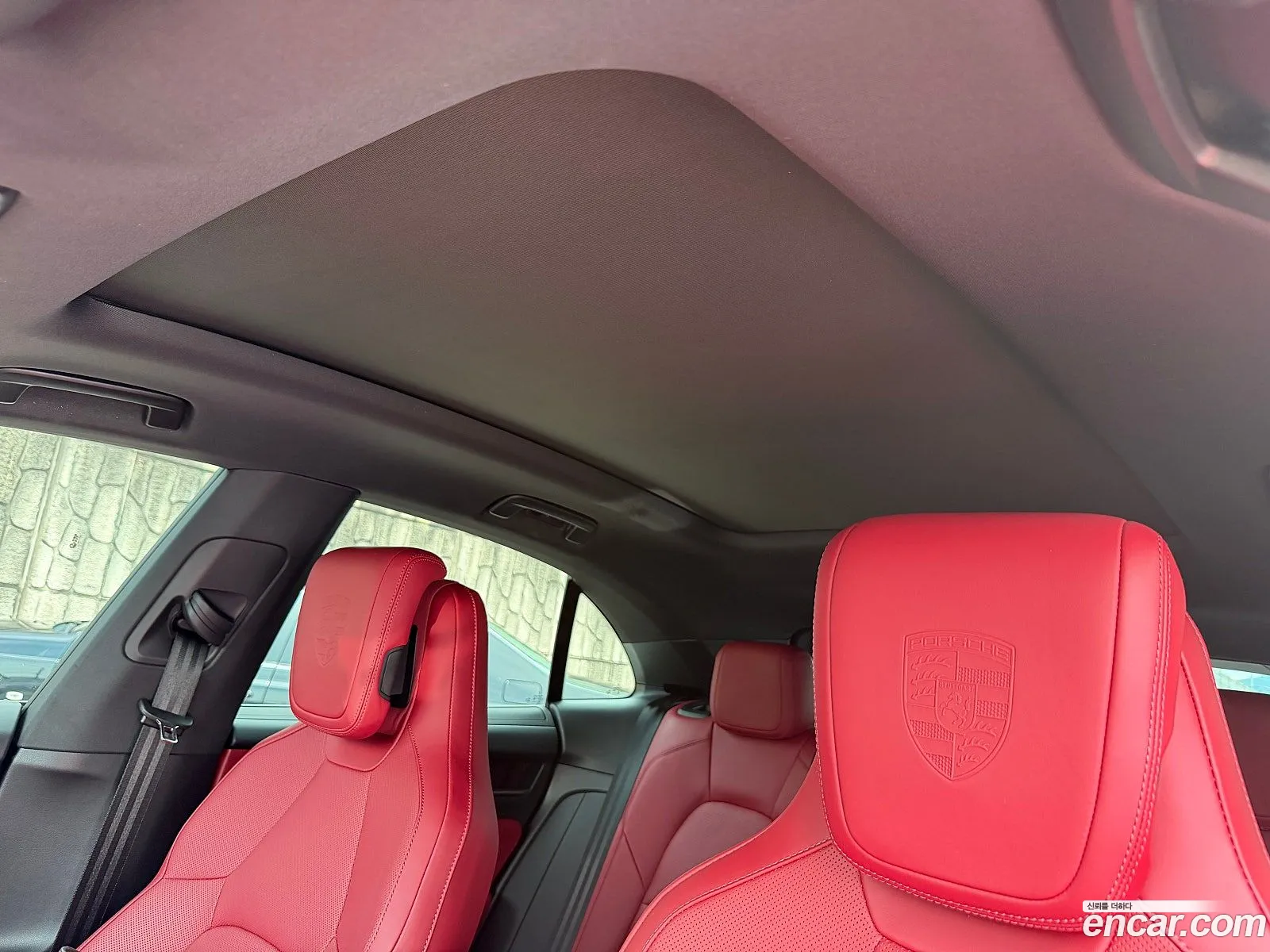 Porsche Macan EV 2025 — 7