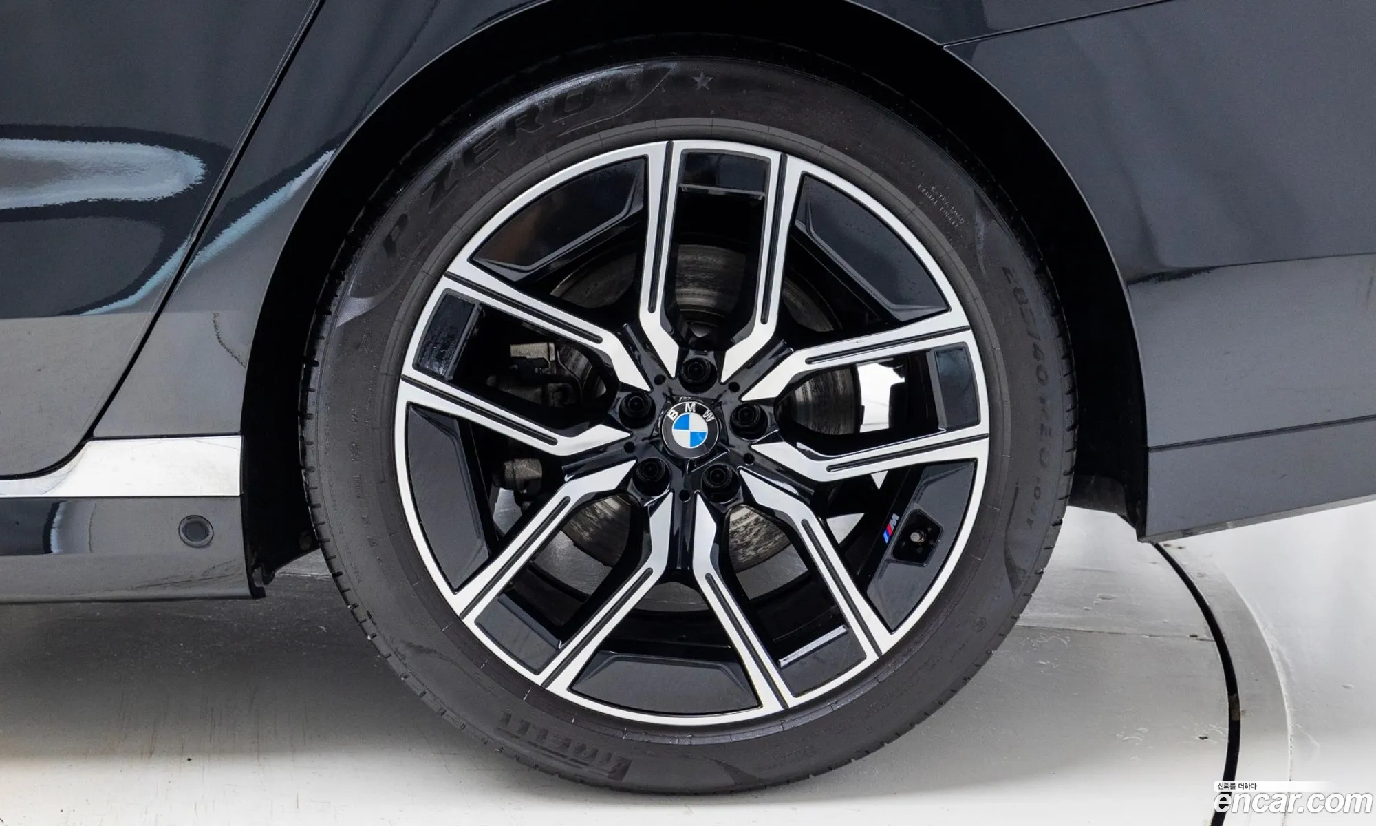 BMW 7 Series 2023 — 4