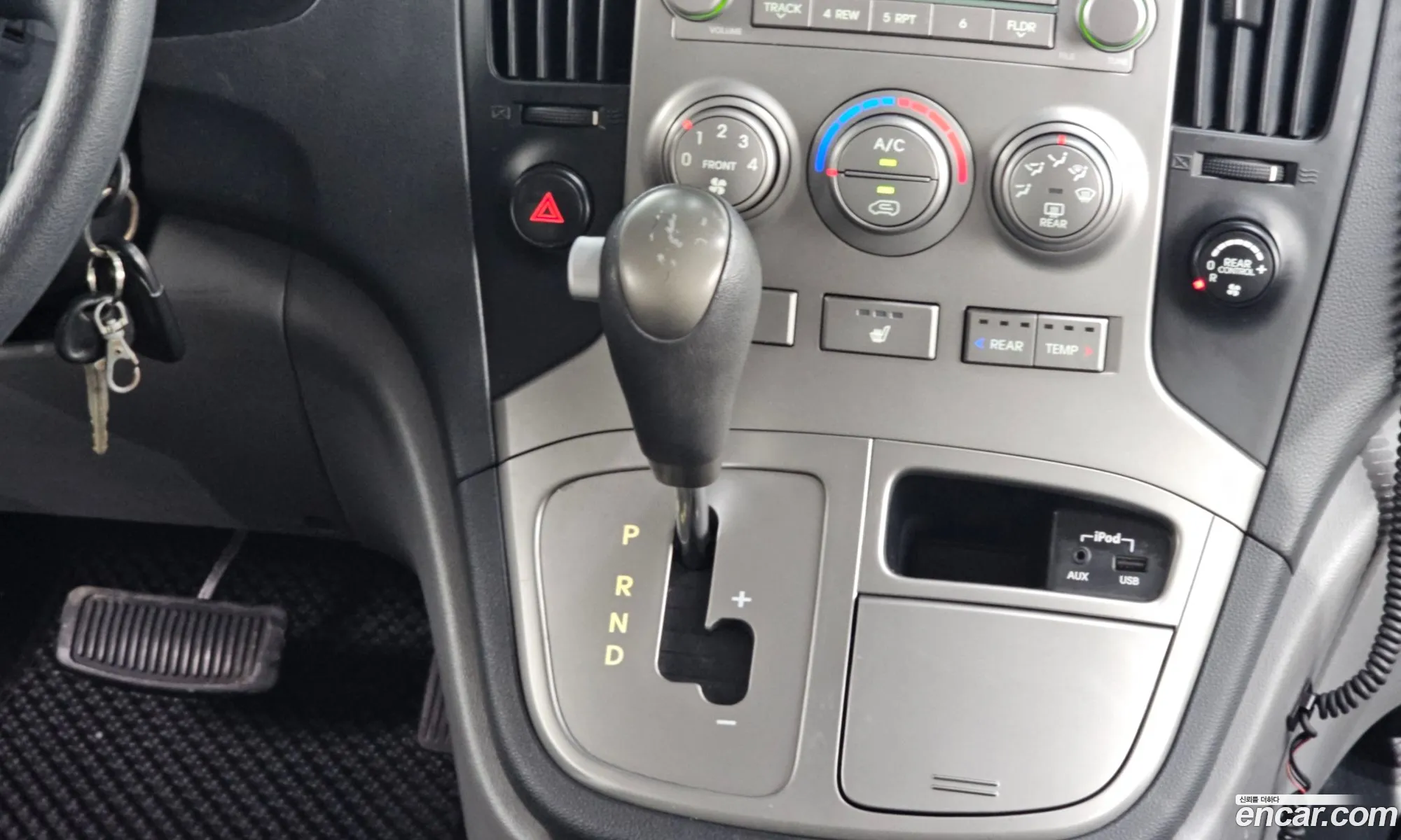 Hyundai Grand Starex 2012 — 5