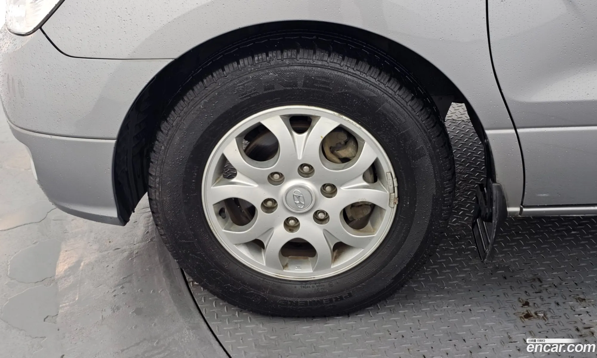 Hyundai Grand Starex 2012 — 18