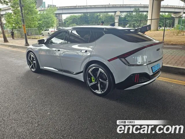 Kia EV6 2022 — 2