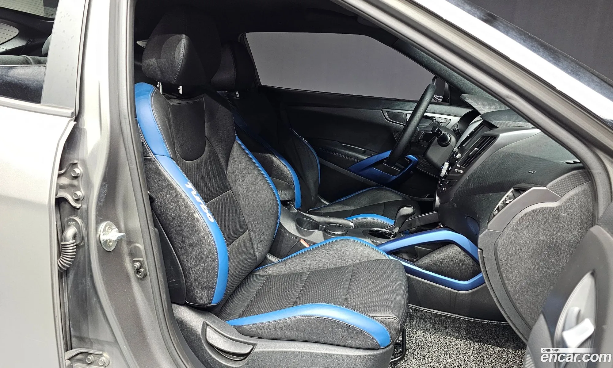Hyundai Veloster 2016 — 3