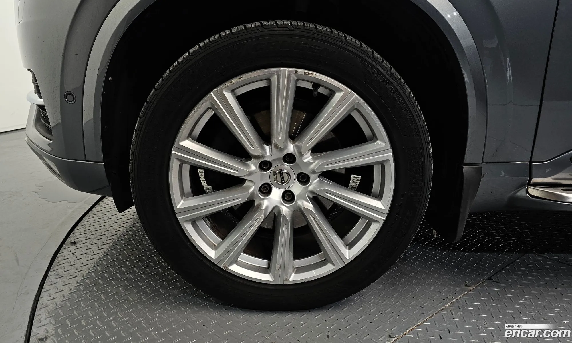 Volvo XC90 2016 — 3
