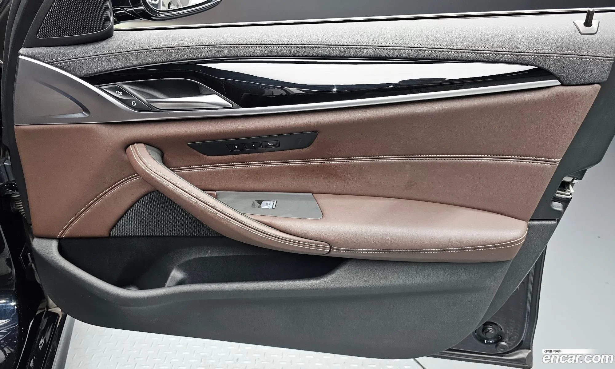 BMW 5 Series 2021 — 23