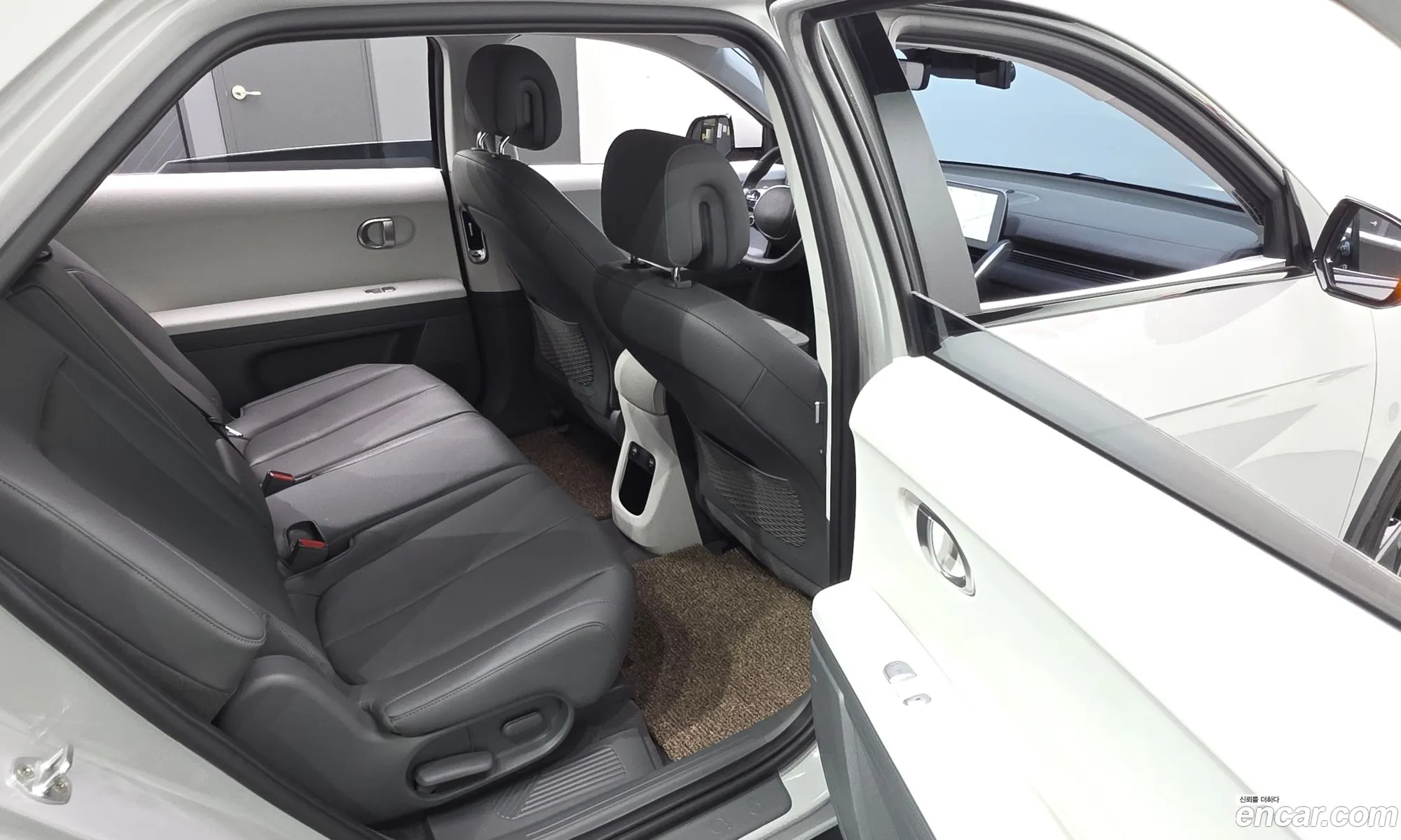 Hyundai Ioniq 5 2021 — 17