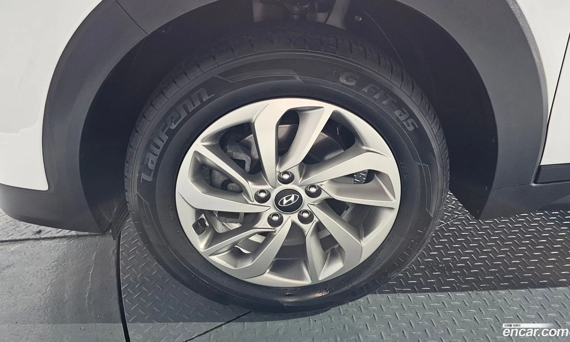 Hyundai Tucson 2018 — 17