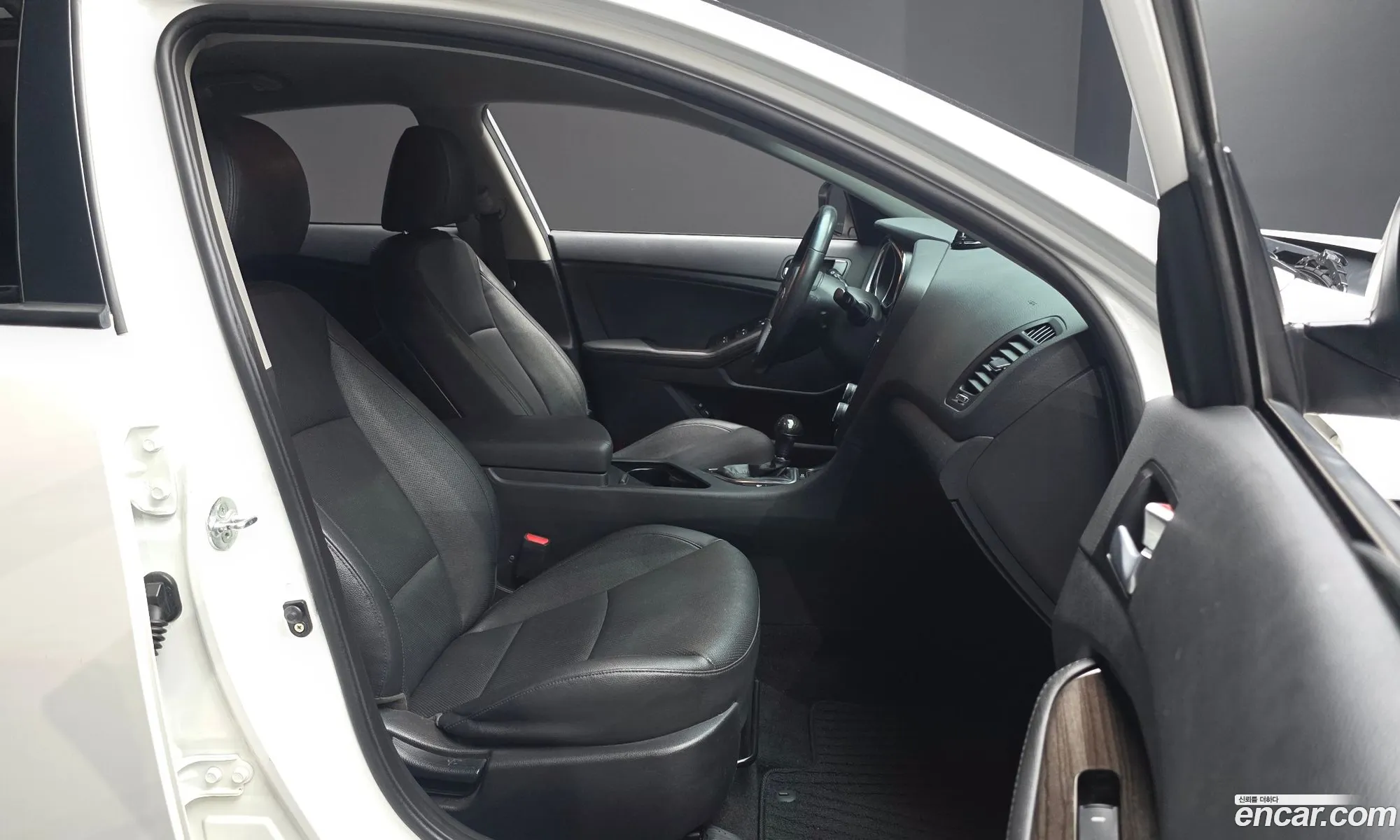 Kia K5 2015 — 15