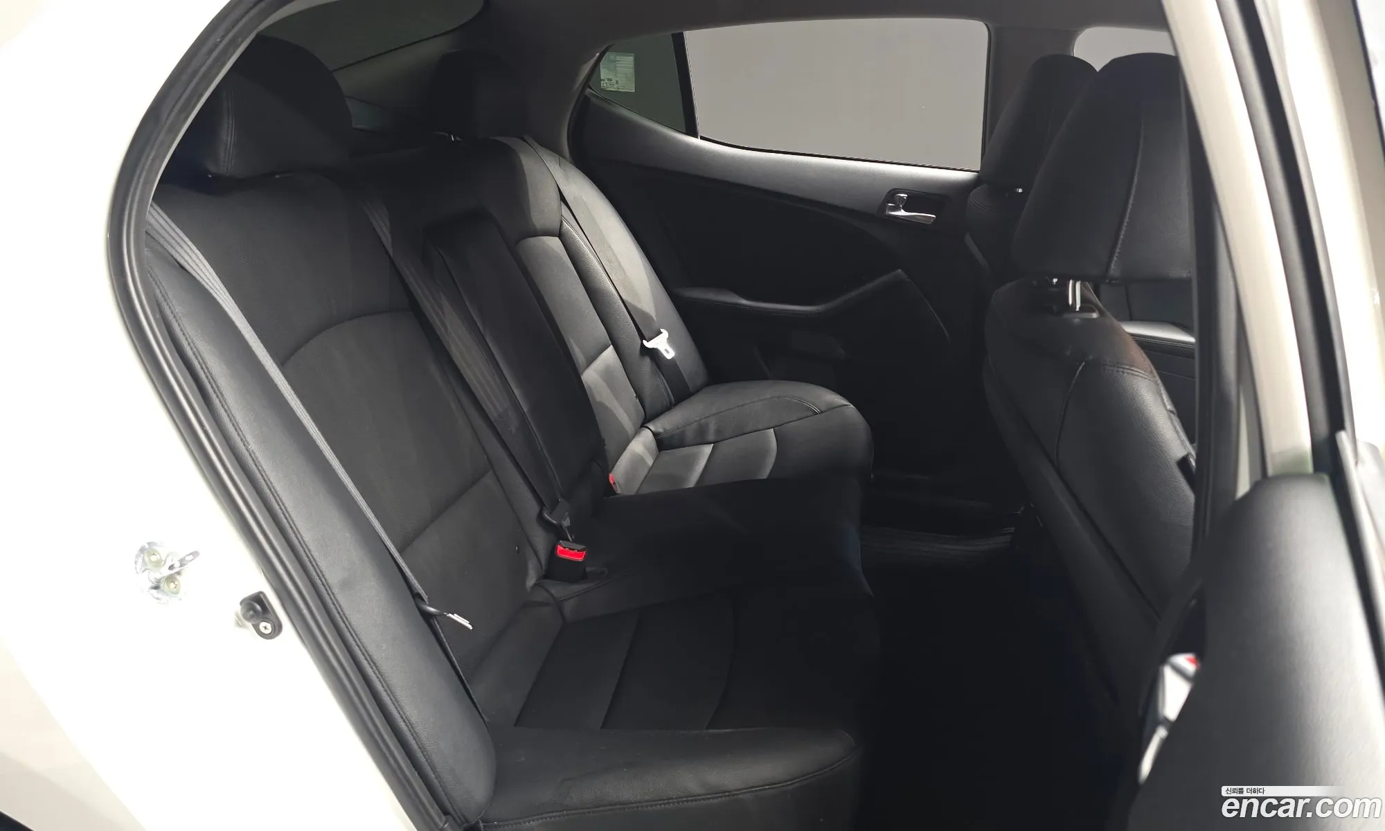 Kia K5 2015 — 9