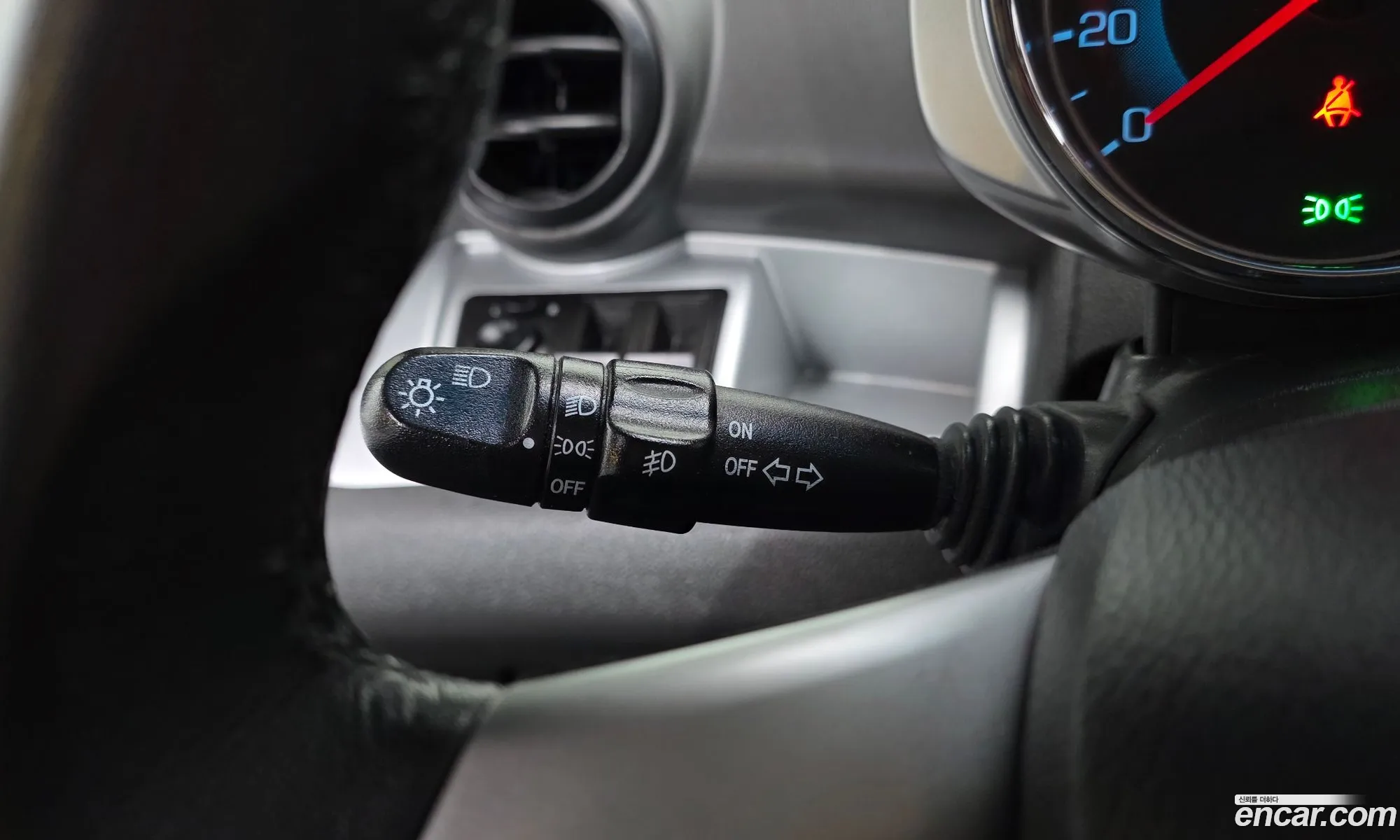 Chevrolet (GM Daewoo) Spark 2014 — 21