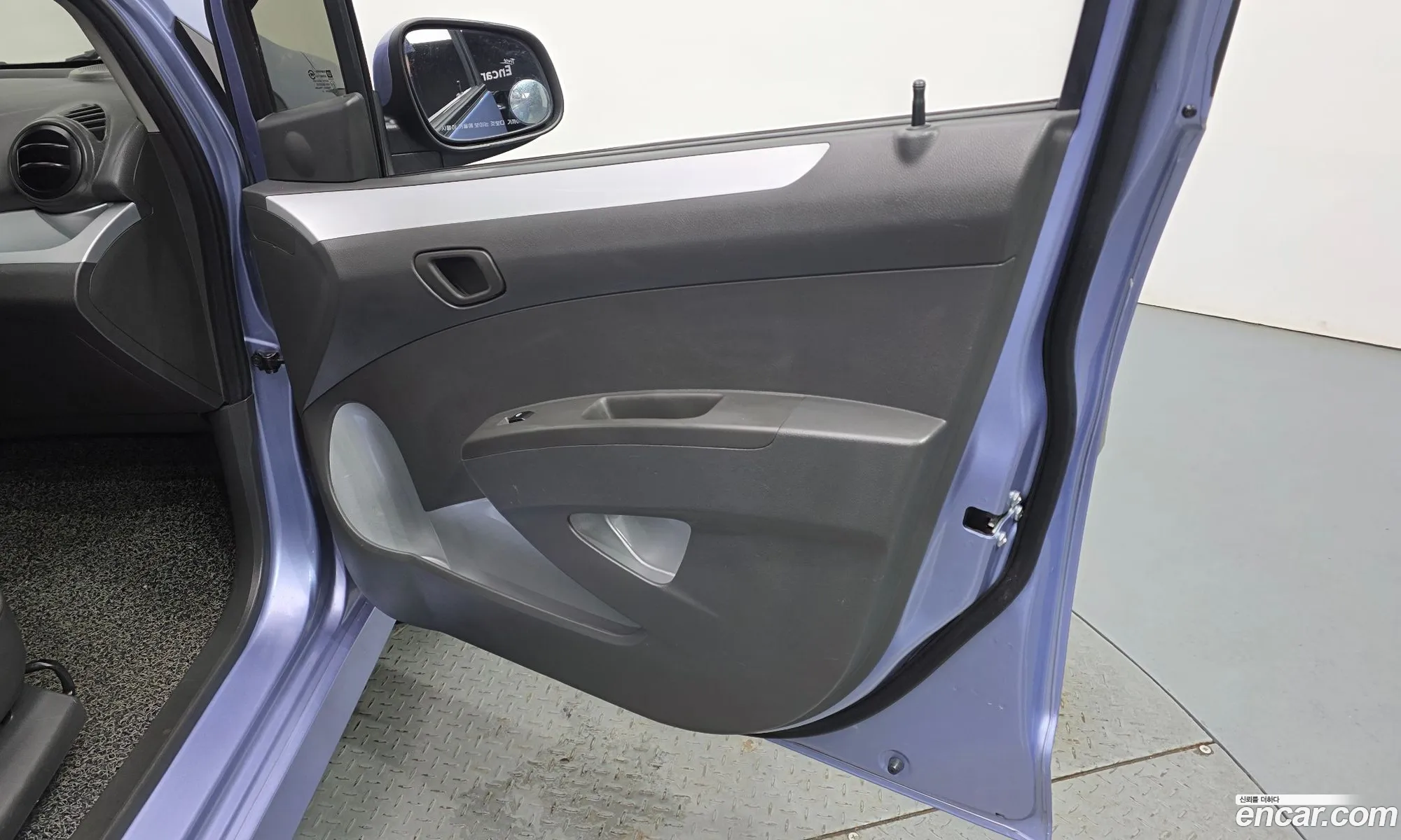 Chevrolet (GM Daewoo) Spark 2014 — 28