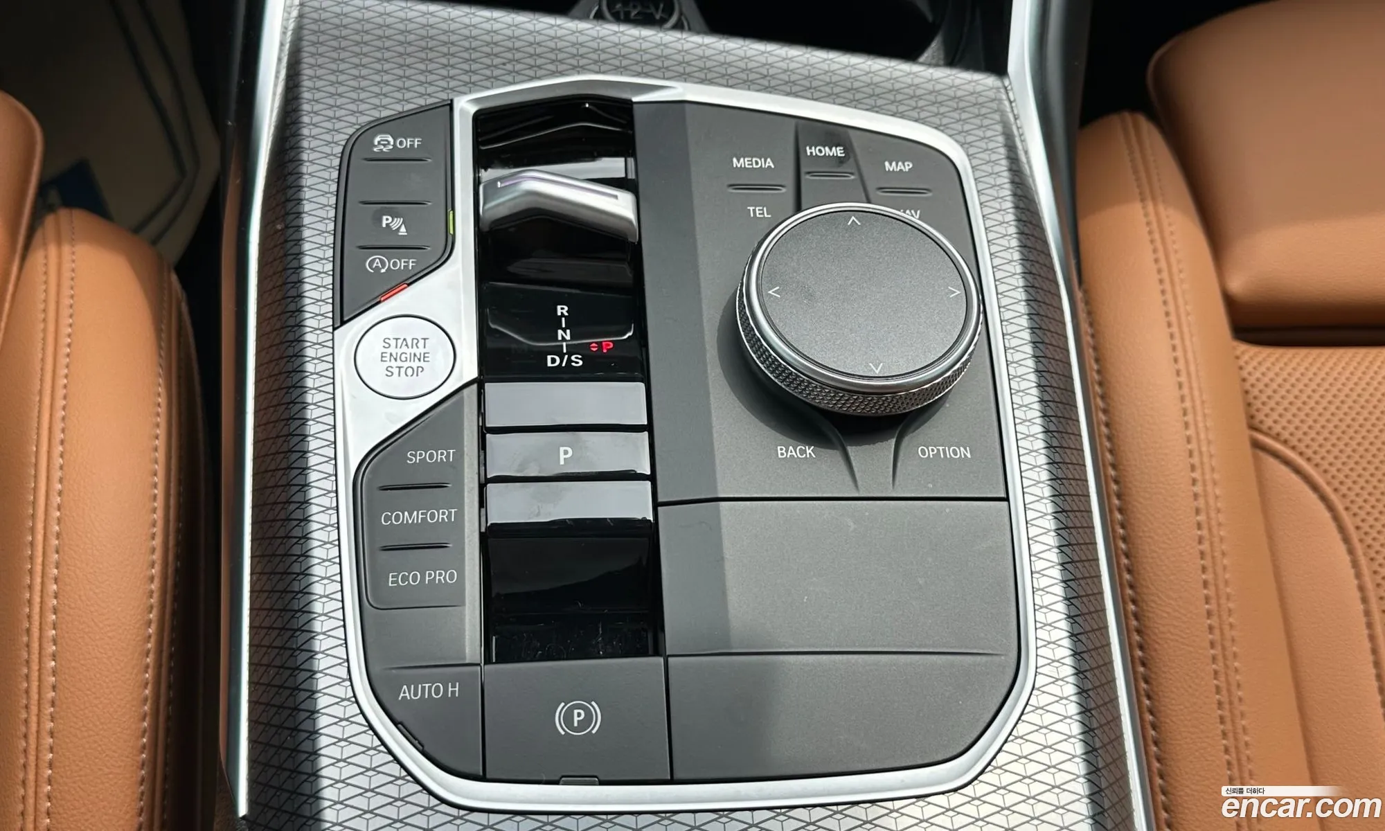 BMW 3 Series 2023 — 12