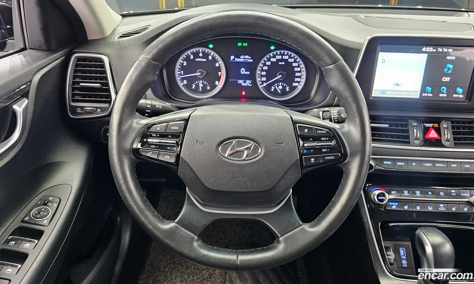 Hyundai Grandeur IG 2018 — 31