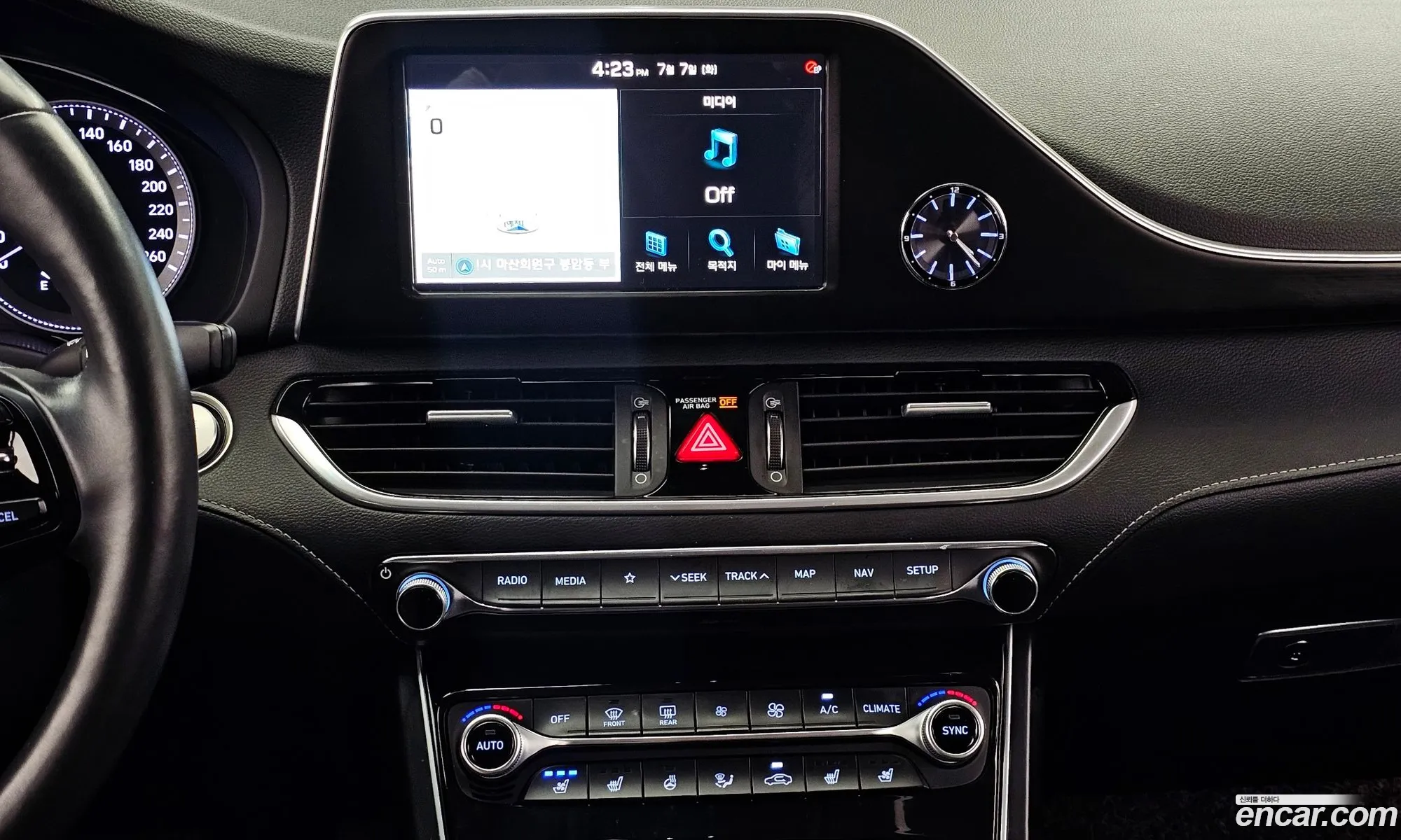 Hyundai Grandeur IG 2018 — 16