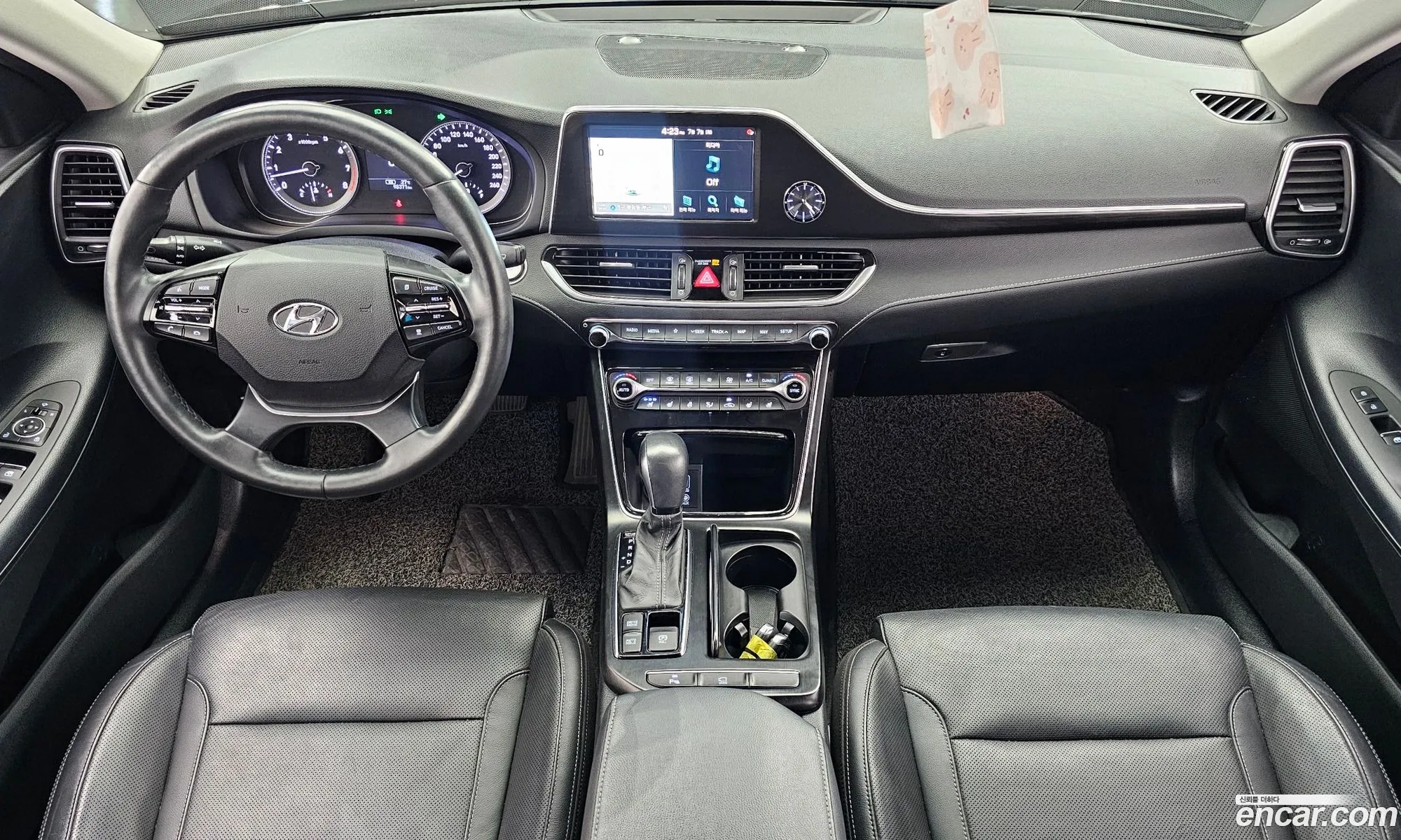 Hyundai Grandeur IG 2018 — 14