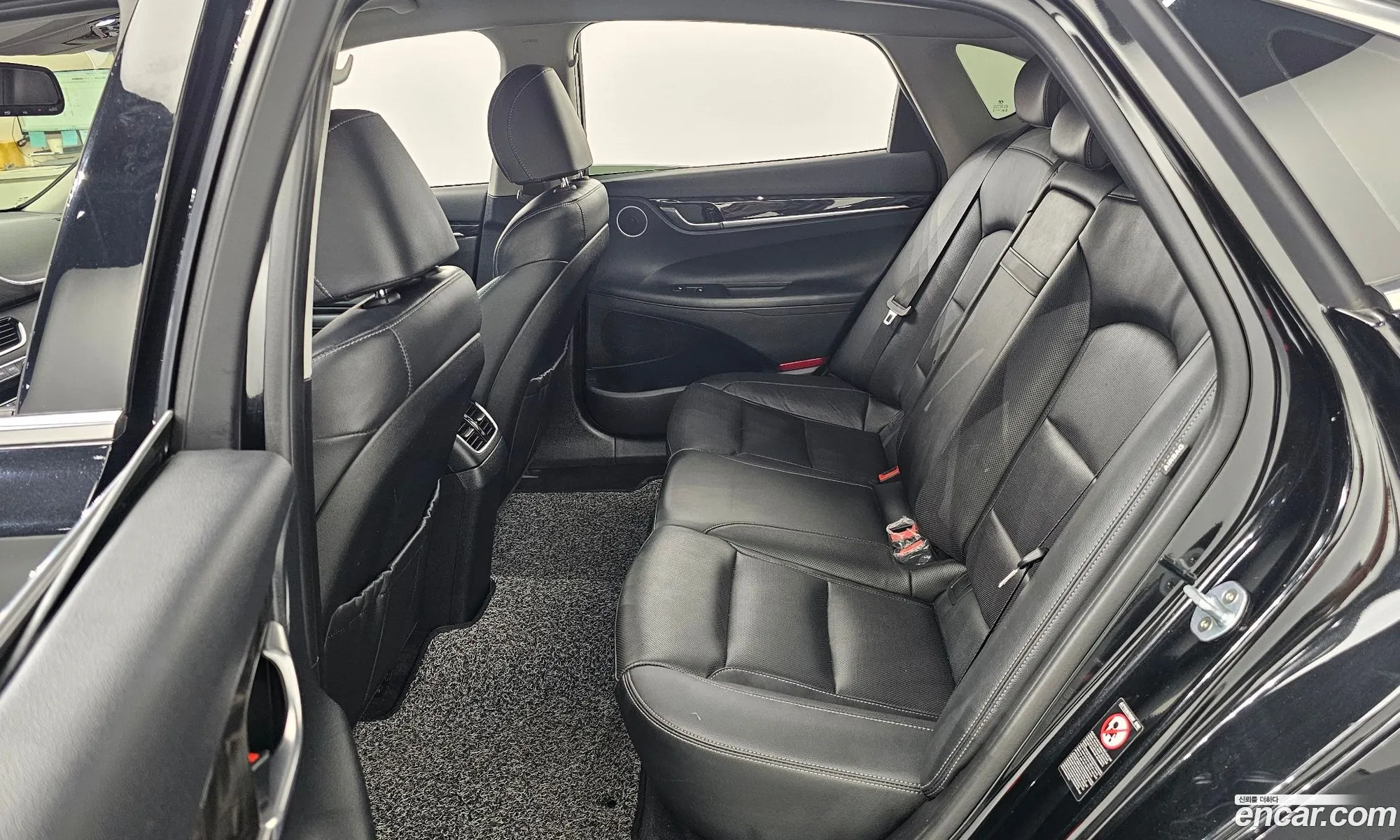 Hyundai Grandeur IG 2018 — 21