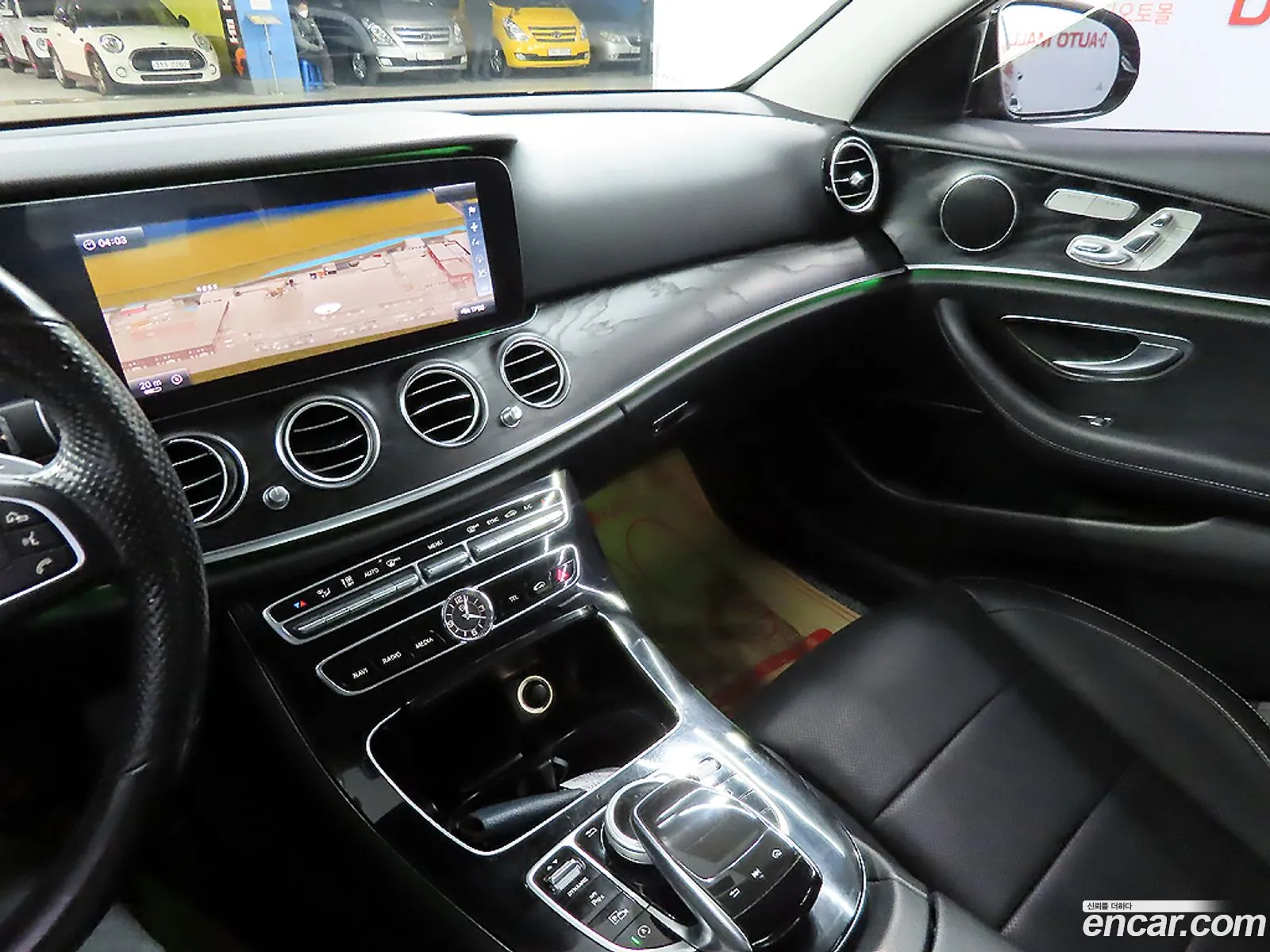 Mercedes-Benz E-Class W213 2016 — 16