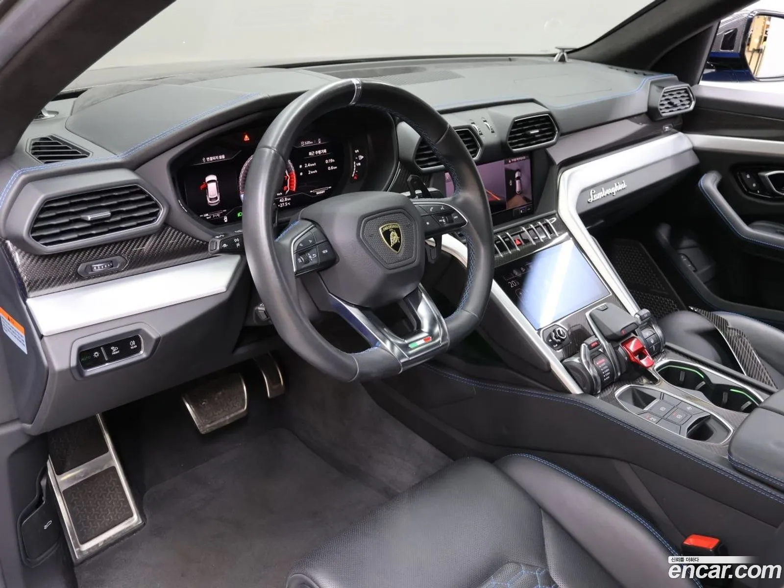 Lamborghini Urus 2019 — 14