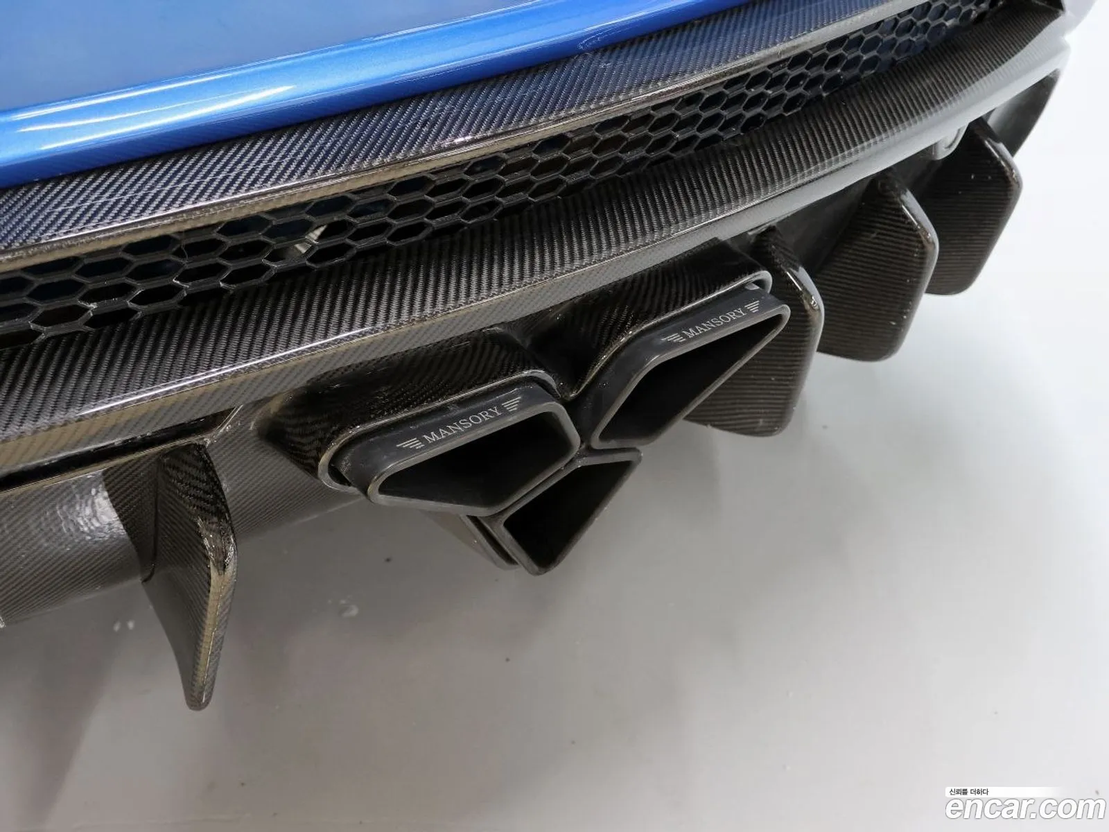Lamborghini Urus 2019 — 17