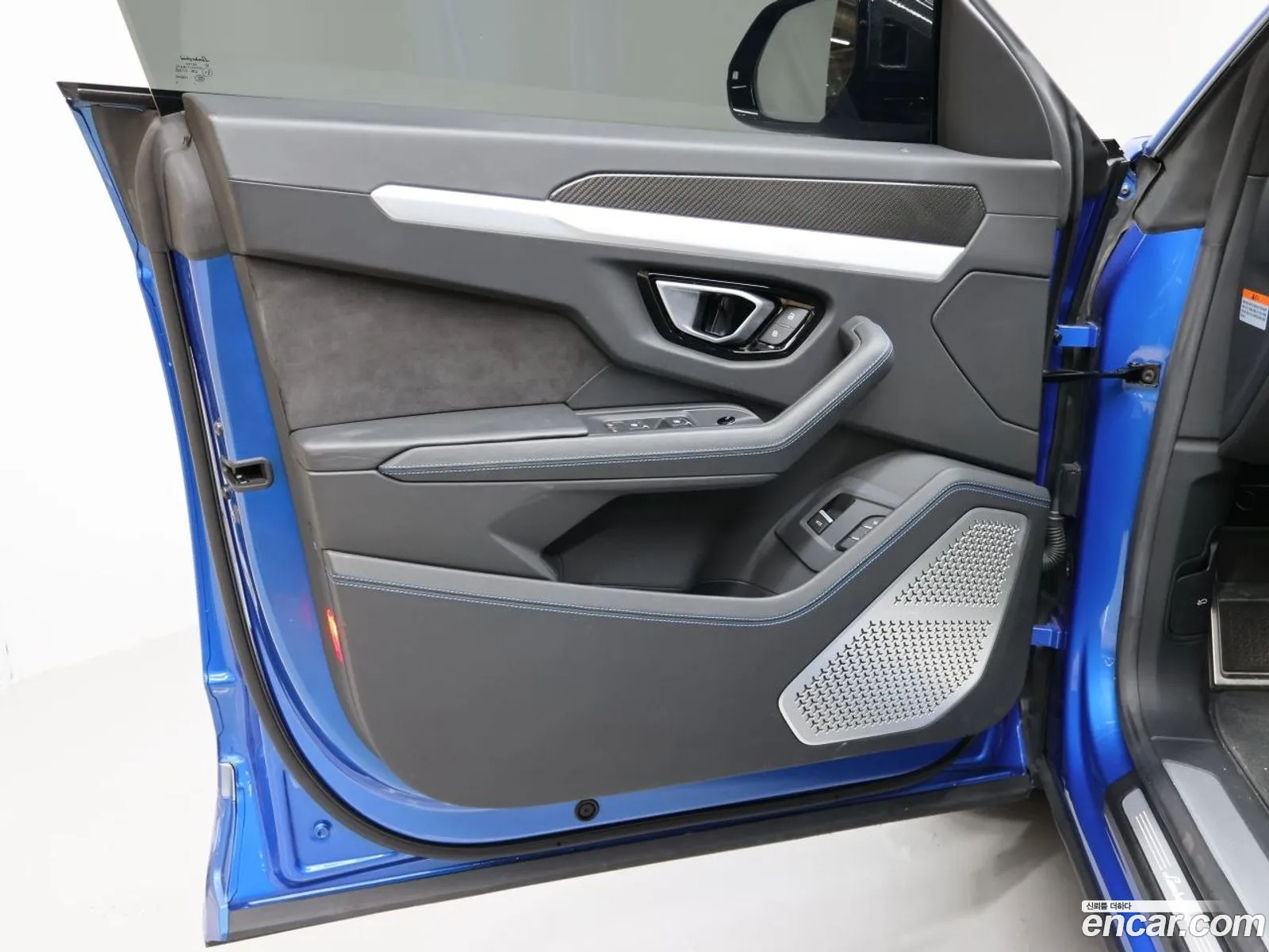 Lamborghini Urus 2019 — 20
