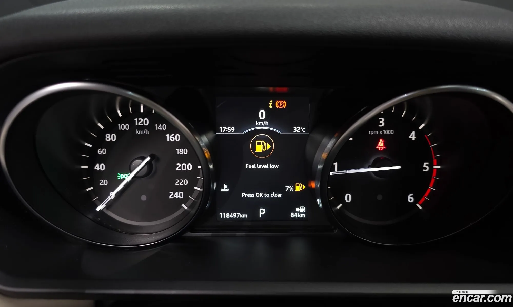 Land Rover Discovery 5 2018 SALRA2BNXJA058078 — 17