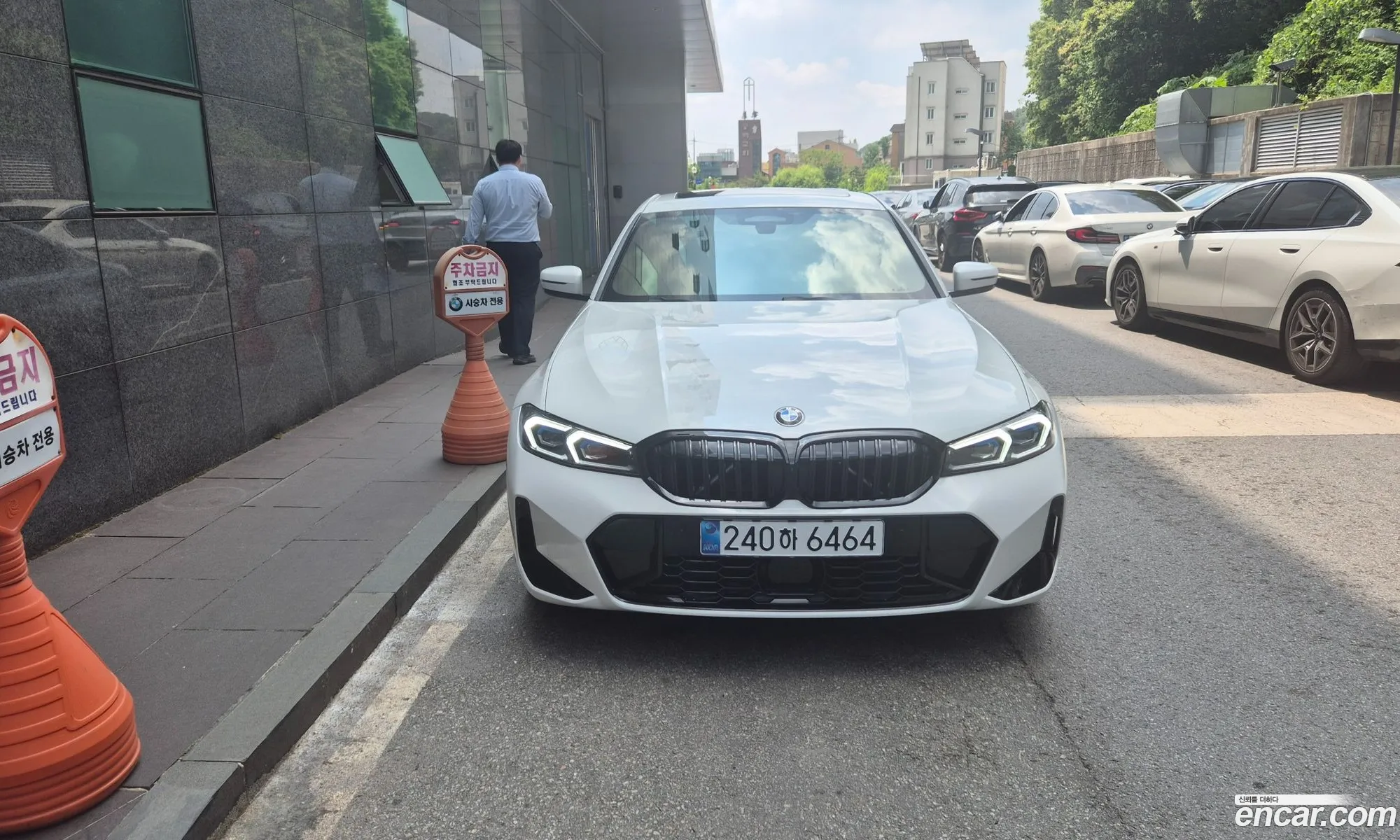 BMW 3 Series 2026 — 8