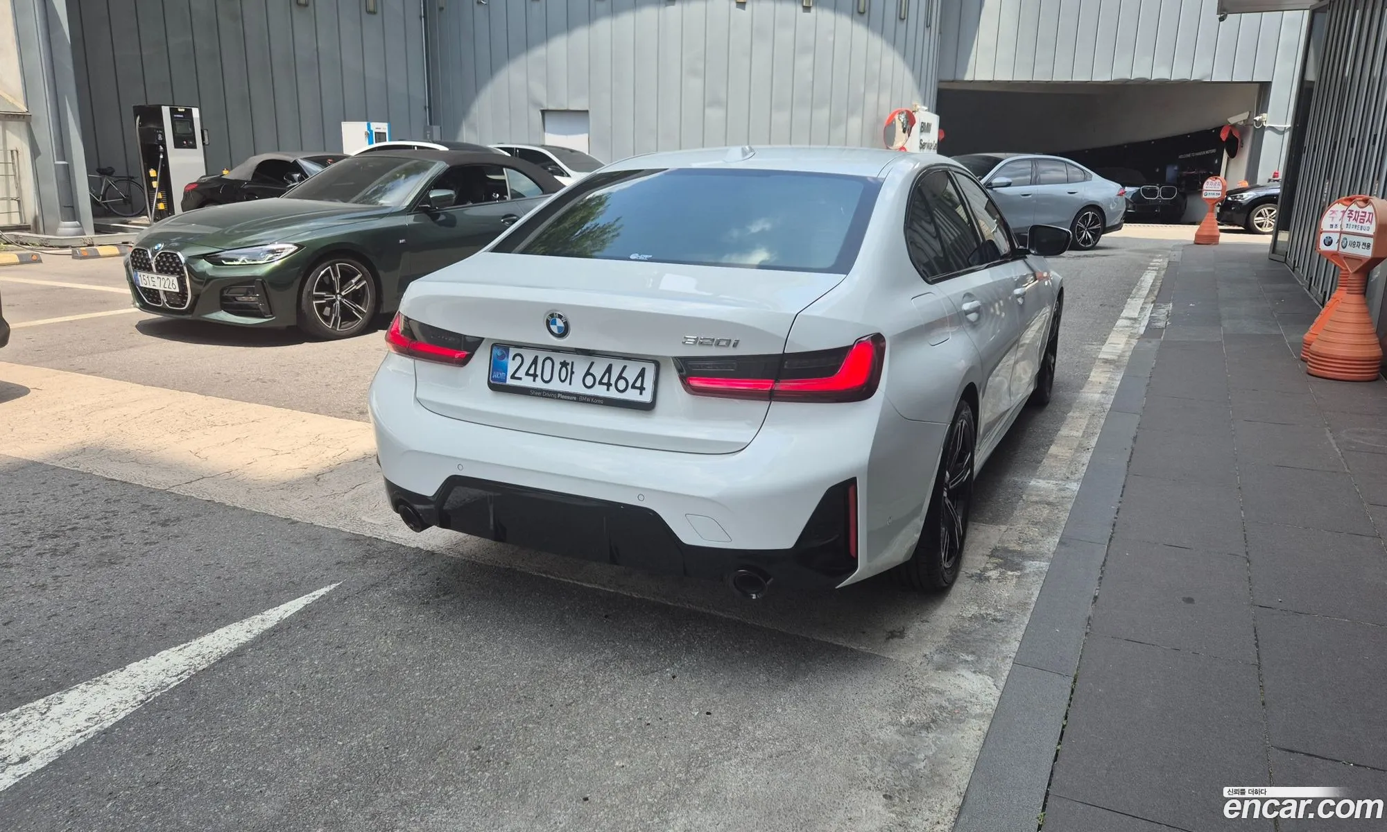 BMW 3 Series 2026 — 4