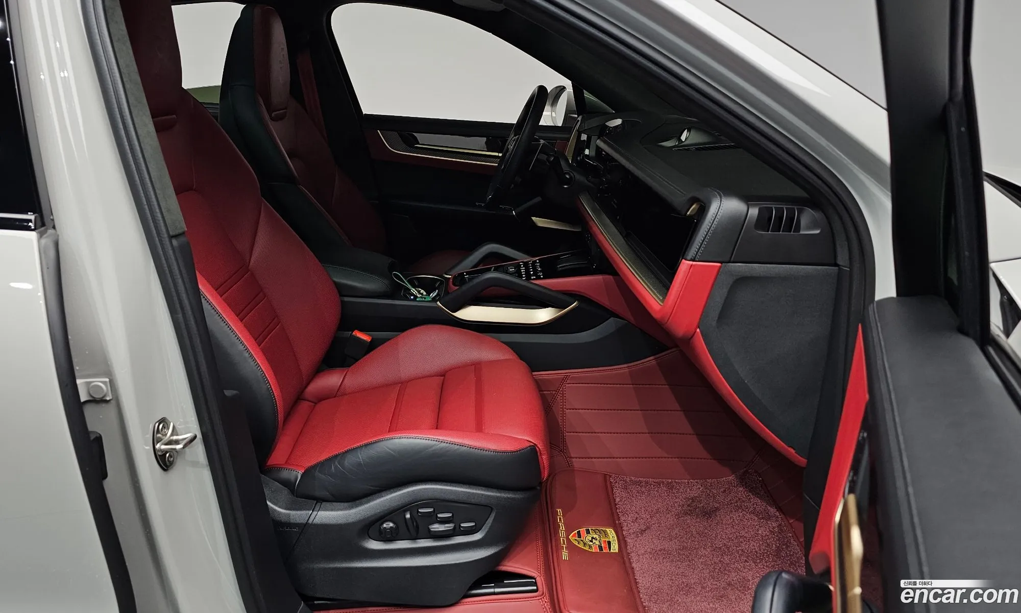 Porsche Cayenne 2025 WP1BN29Y4SDA70058 — 20
